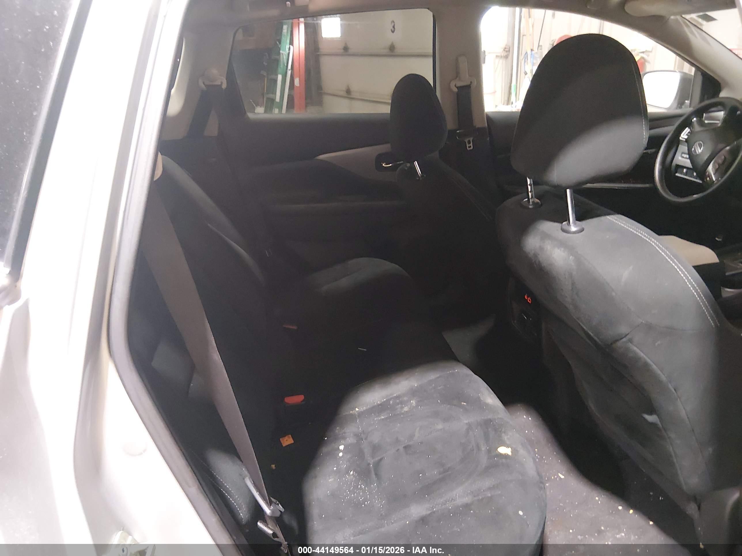 NISSAN MURANO image 8