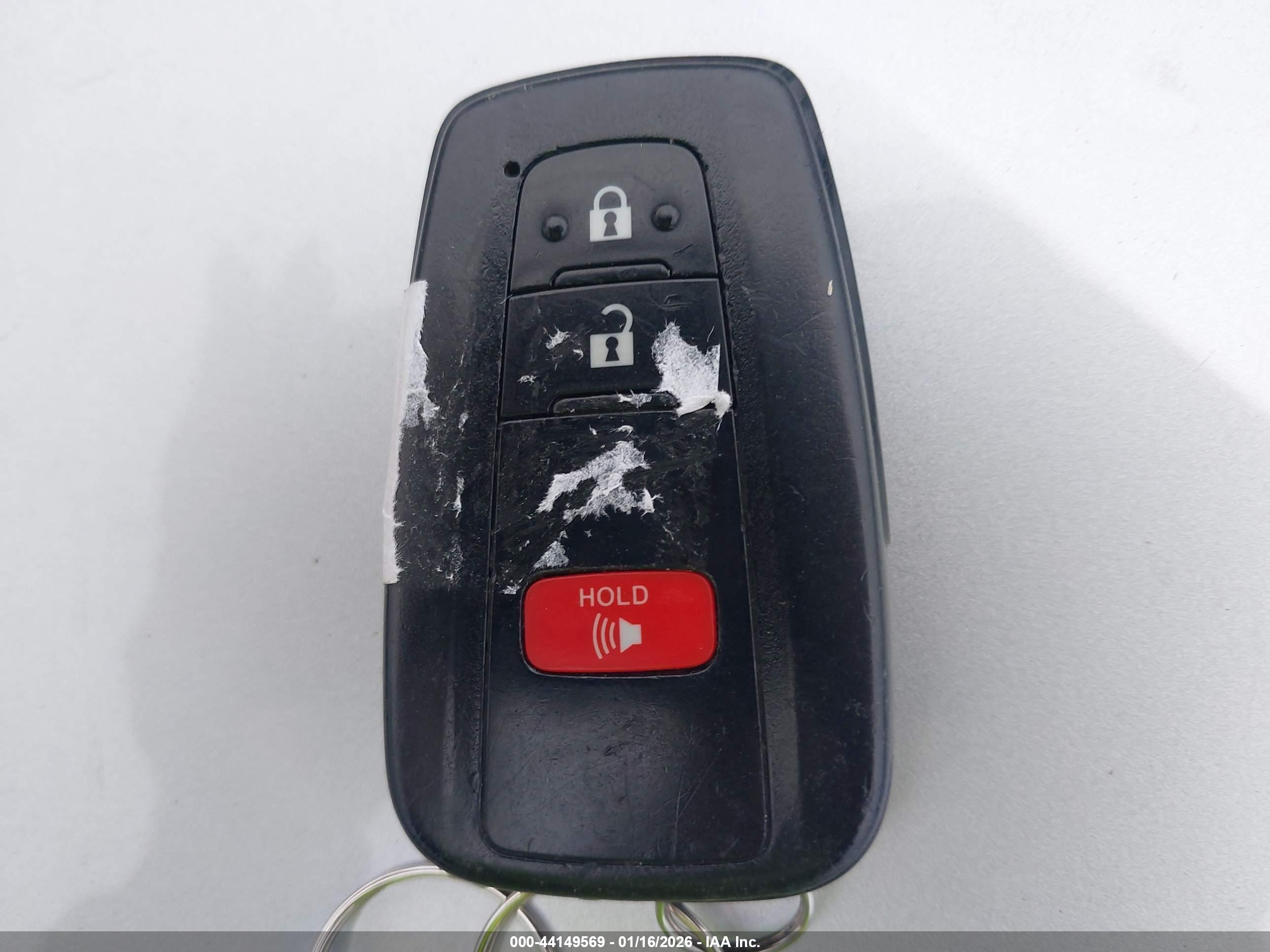 TOYOTA PRIUS image 11