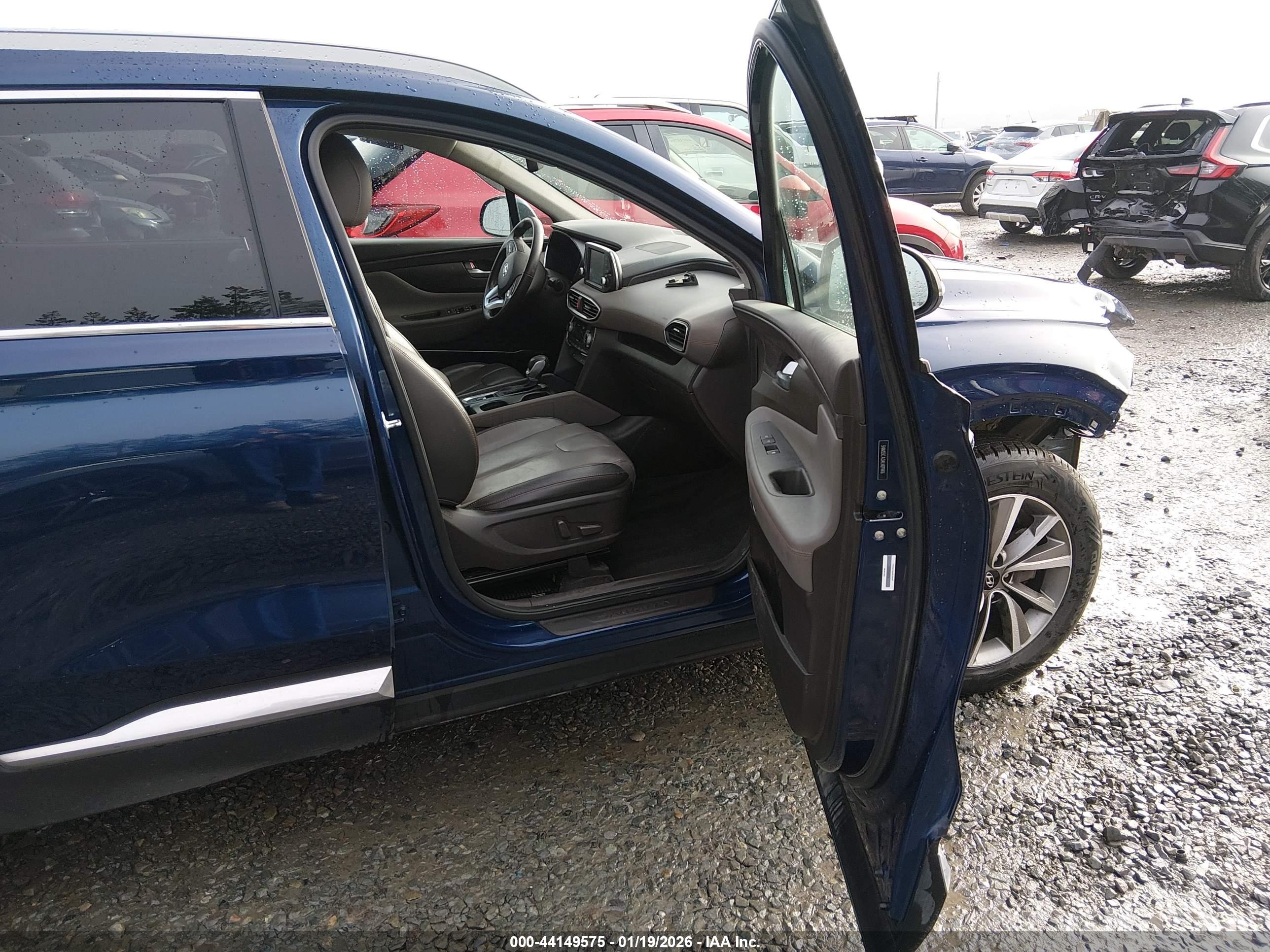 HYUNDAI SANTA image 5