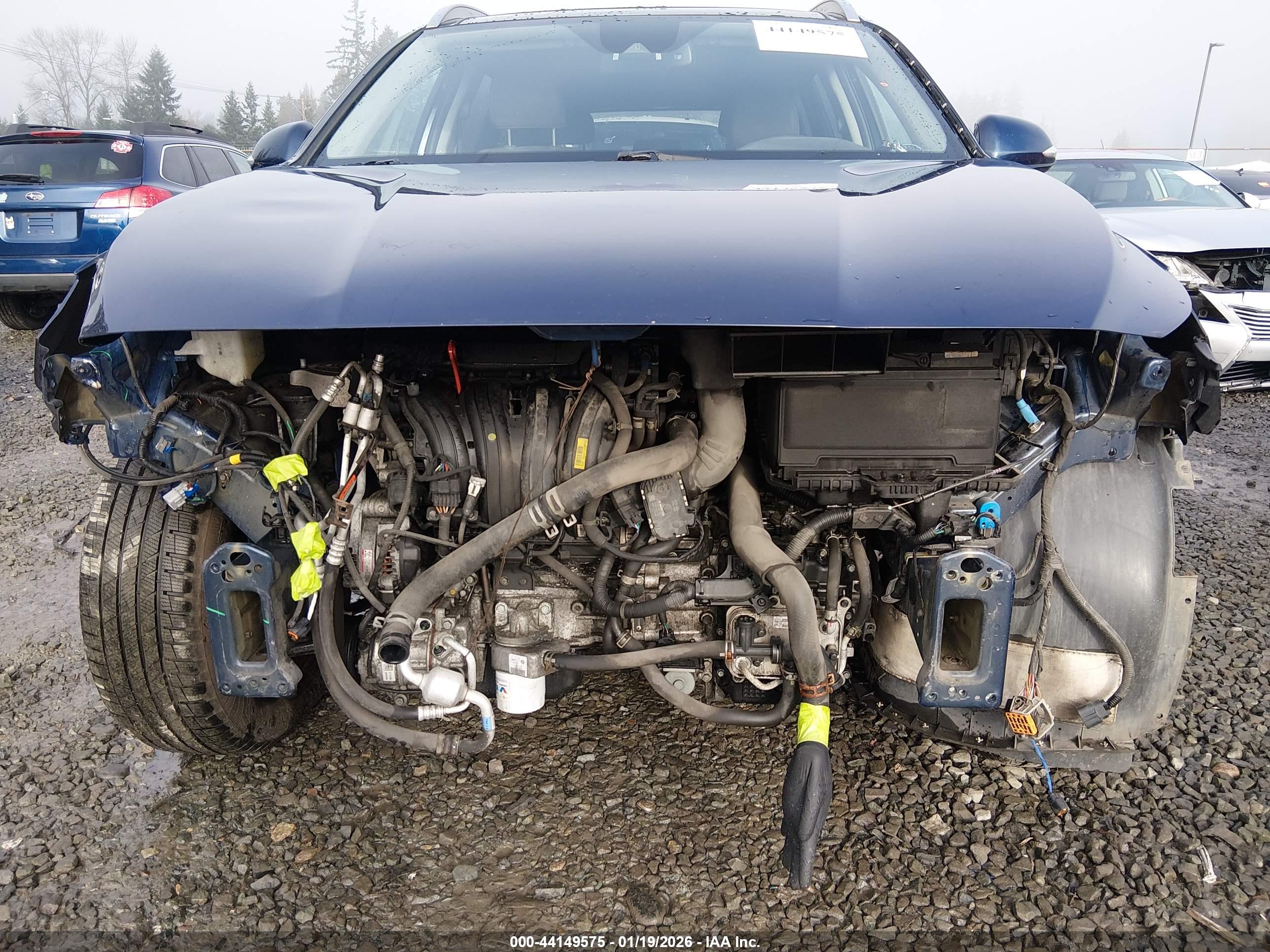 HYUNDAI SANTA image 6
