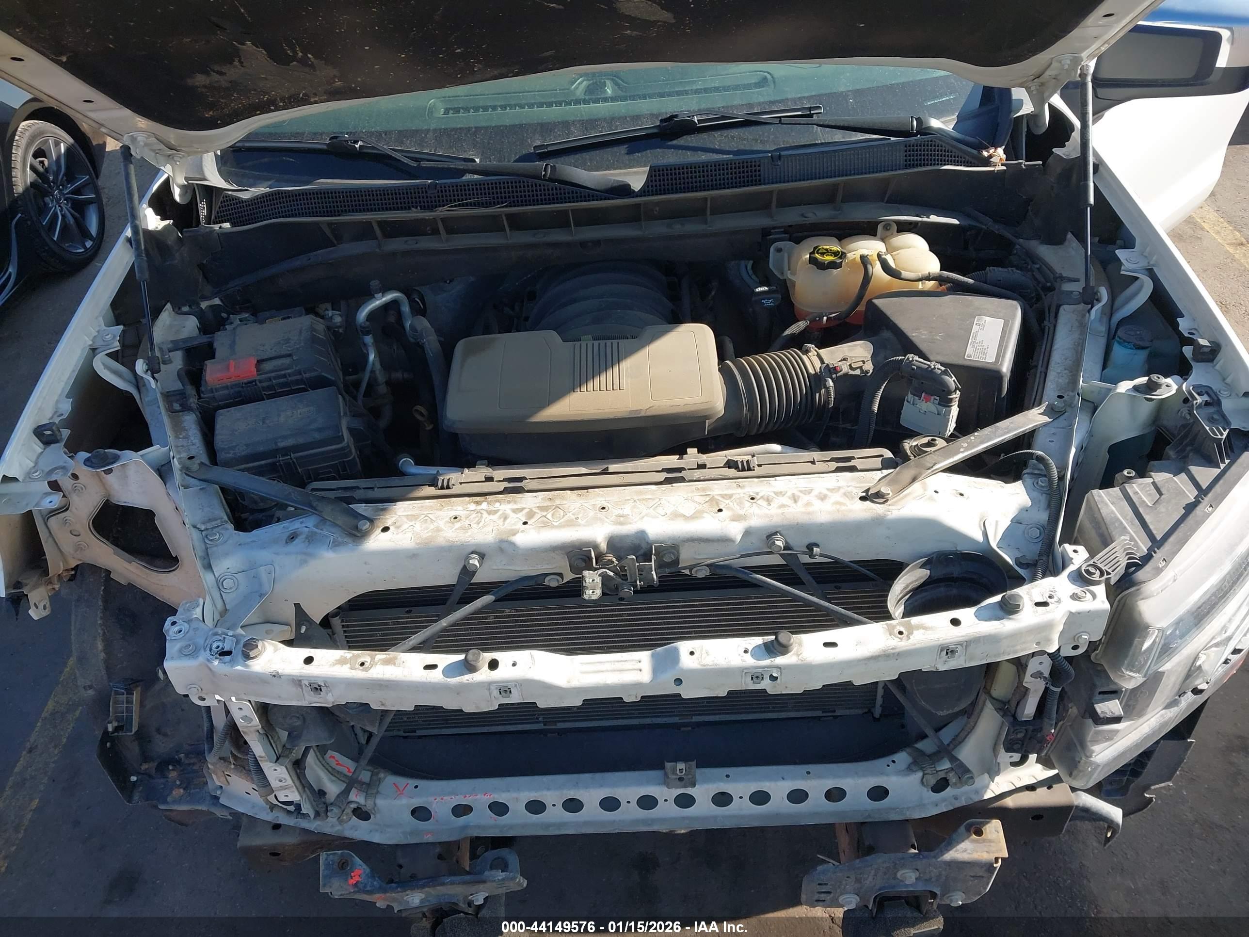 CHEVROLET SILVERADO image 10