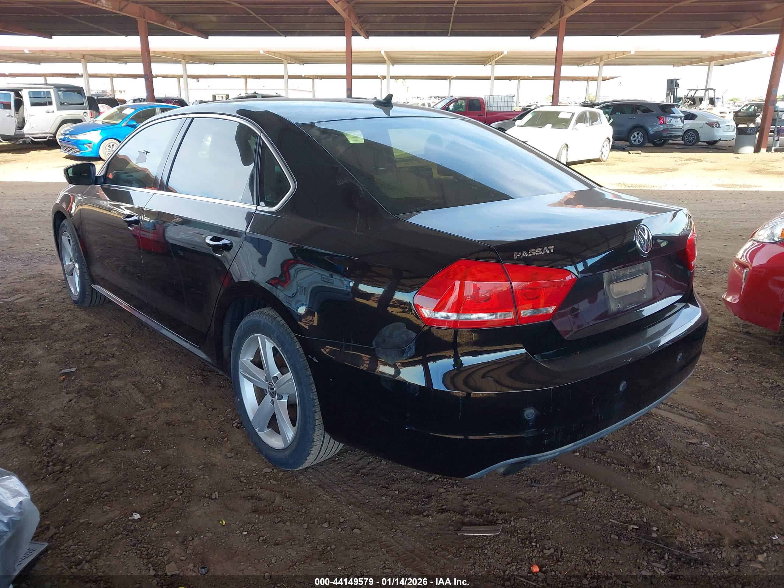 VOLKSWAGEN PASSAT image 3