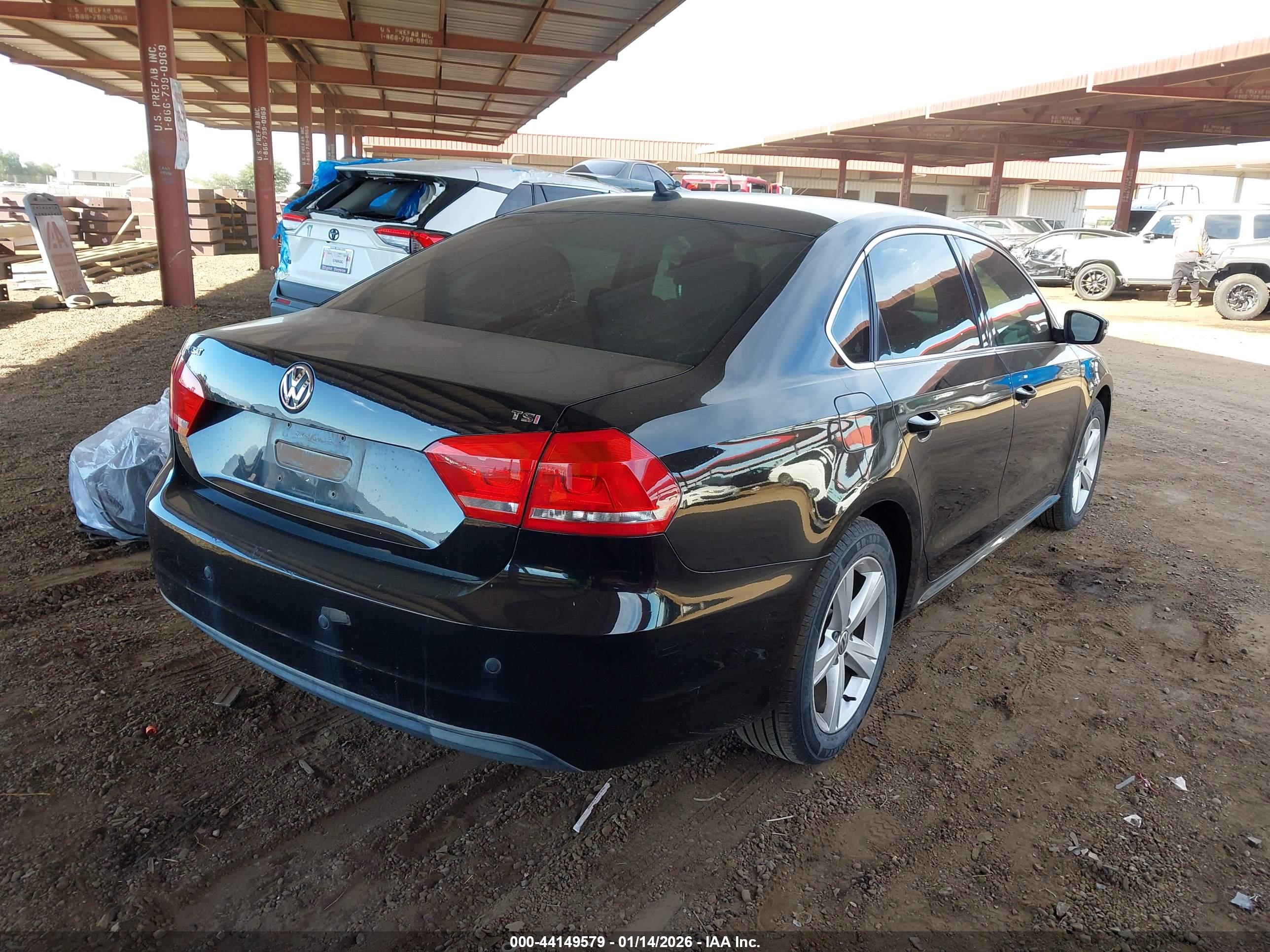 VOLKSWAGEN PASSAT image 4