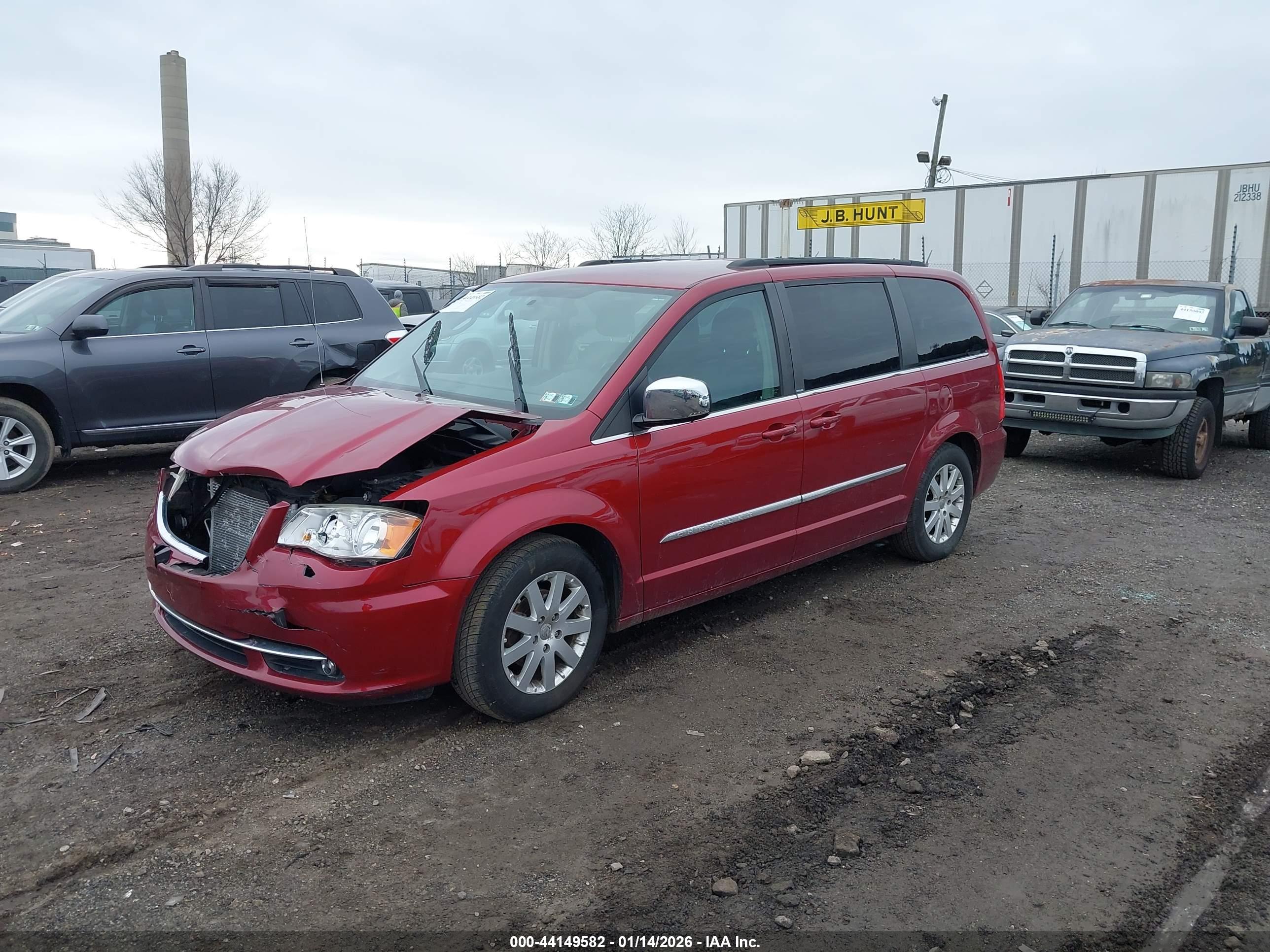 CHRYSLER TOWN image 2