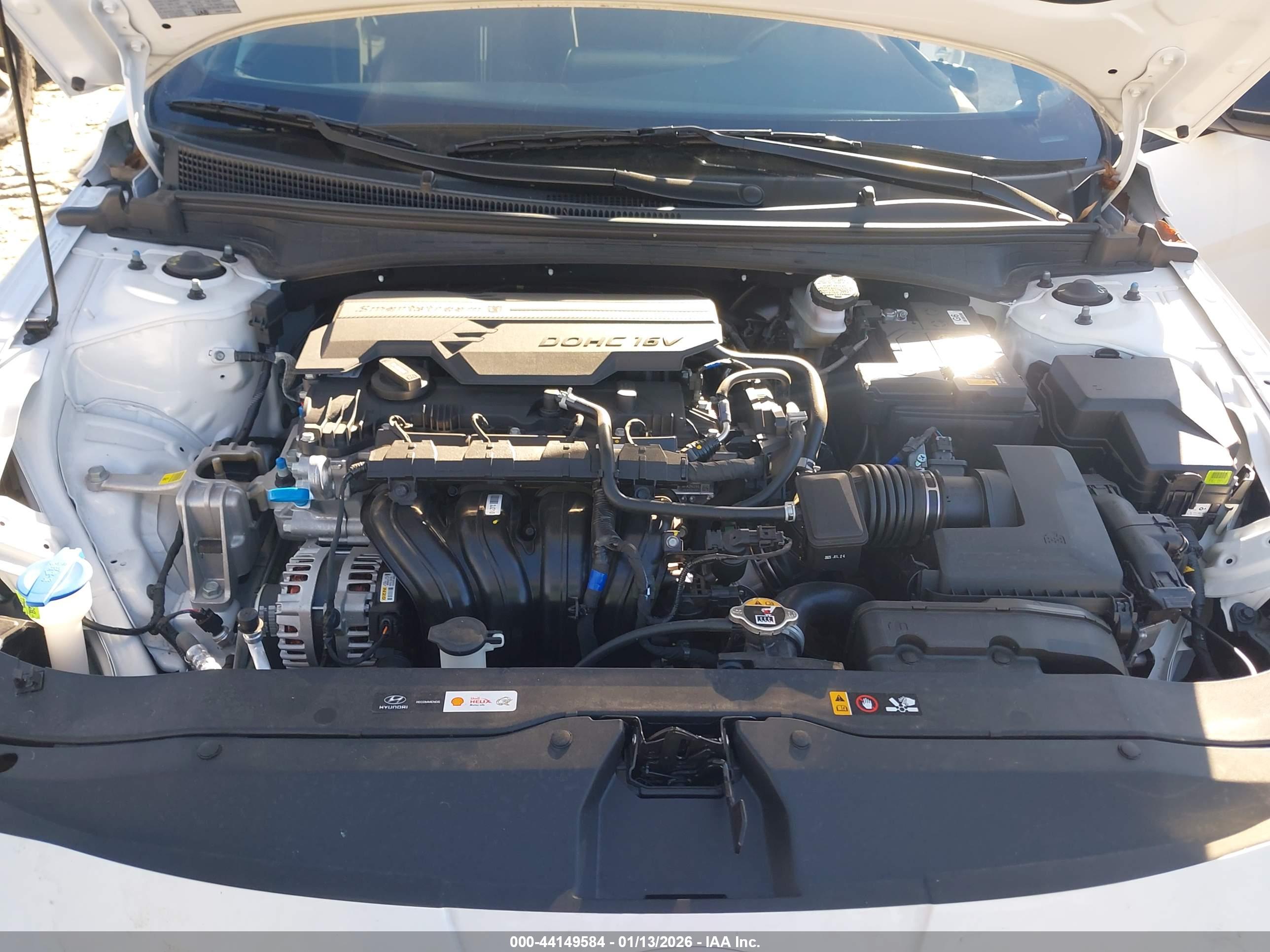 HYUNDAI ELANTRA image 10