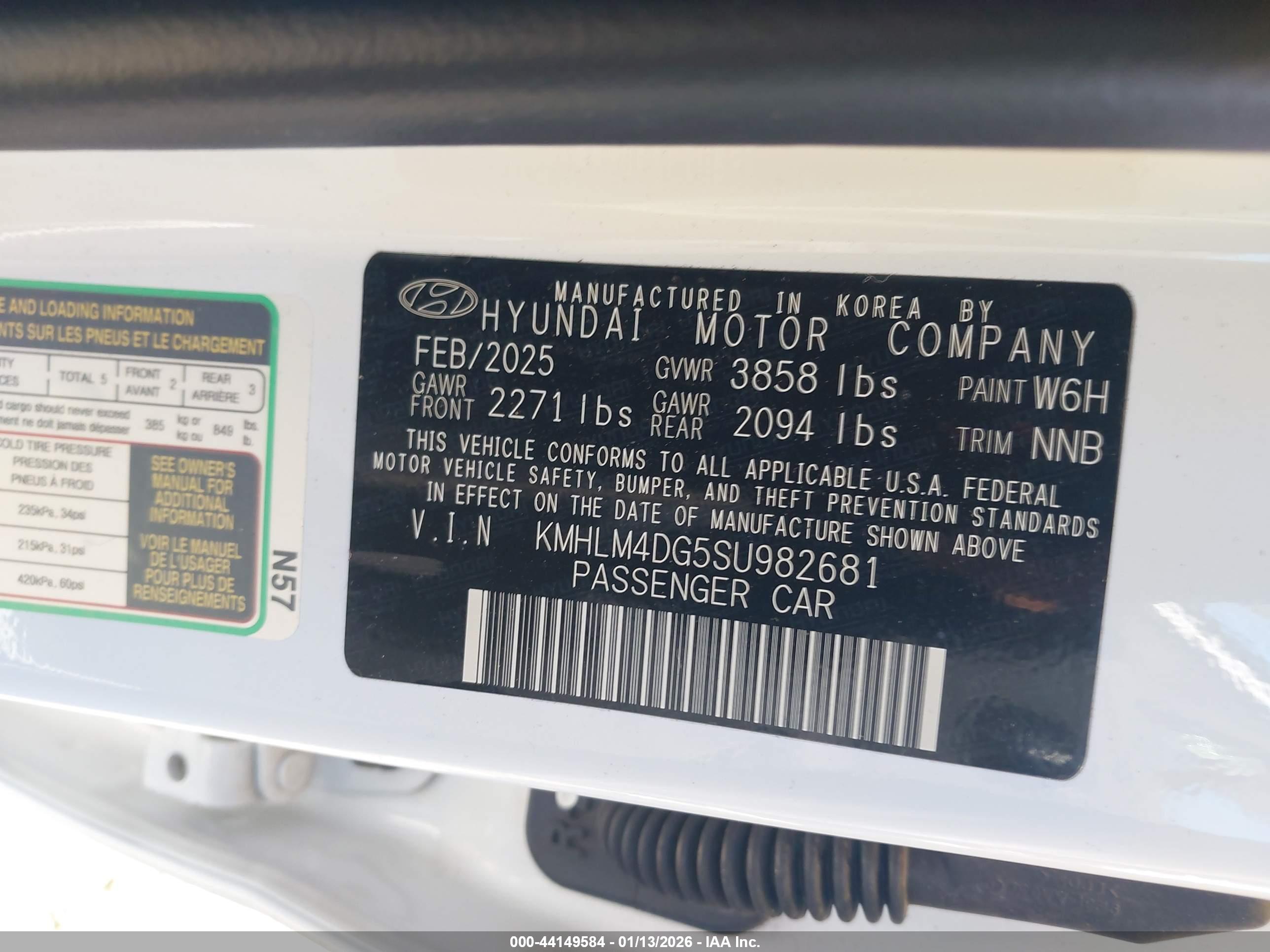 HYUNDAI ELANTRA image 9