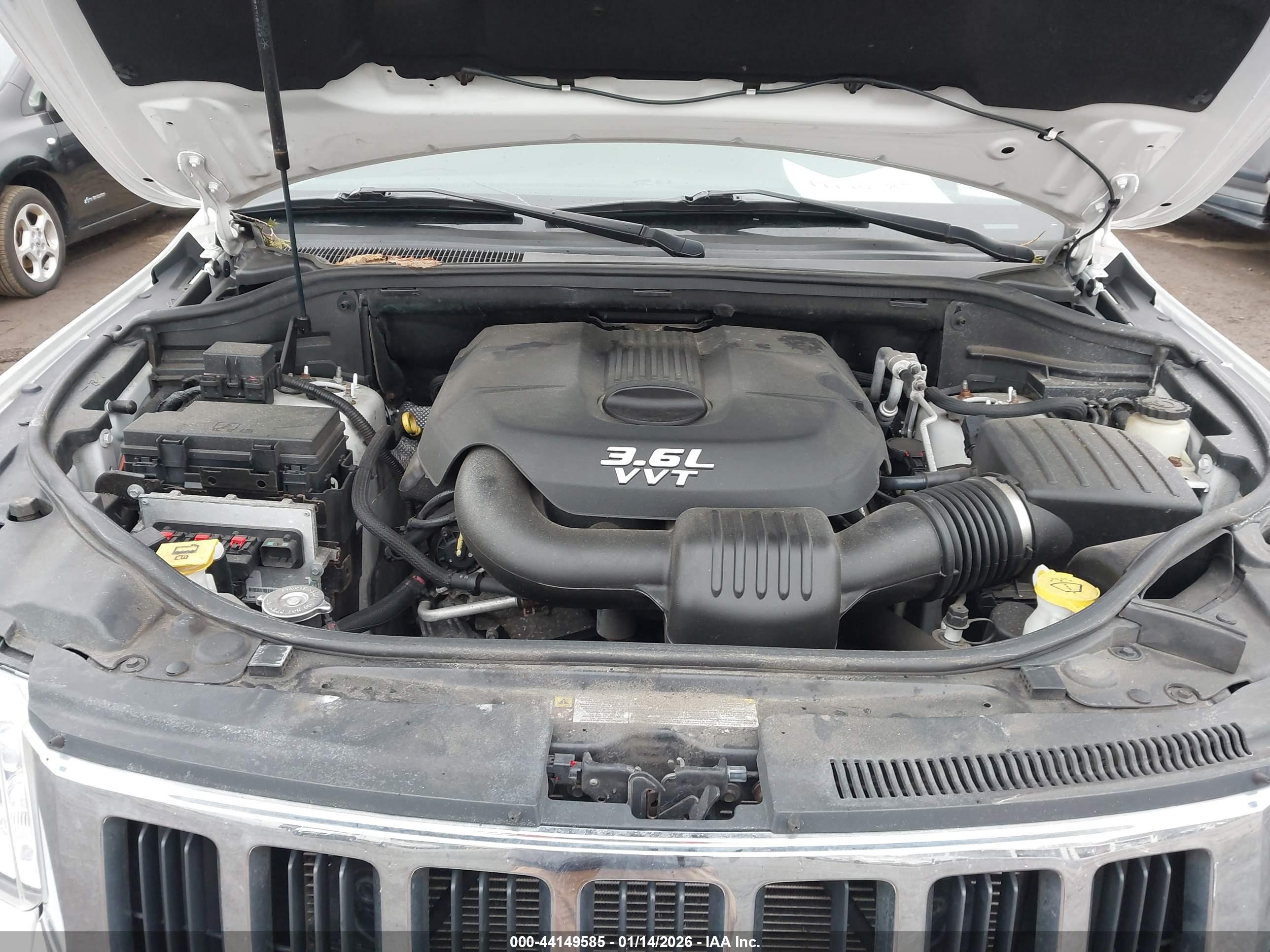 JEEP GRAND image 10