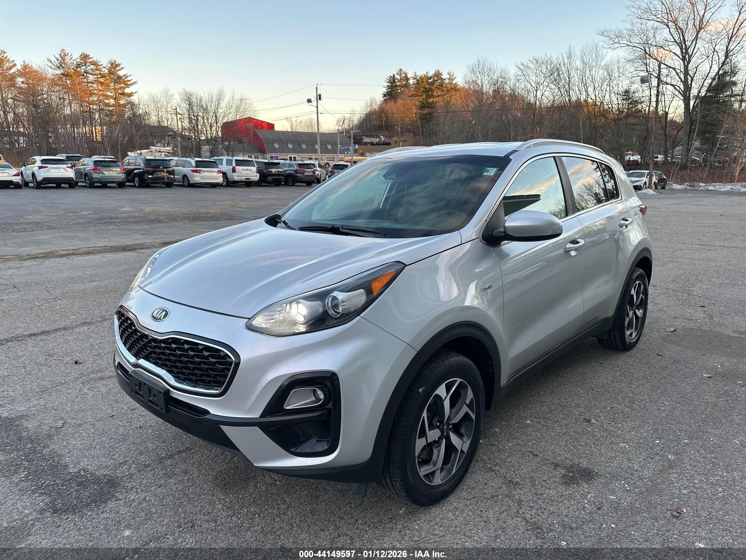 KIA SPORTAGE image 2