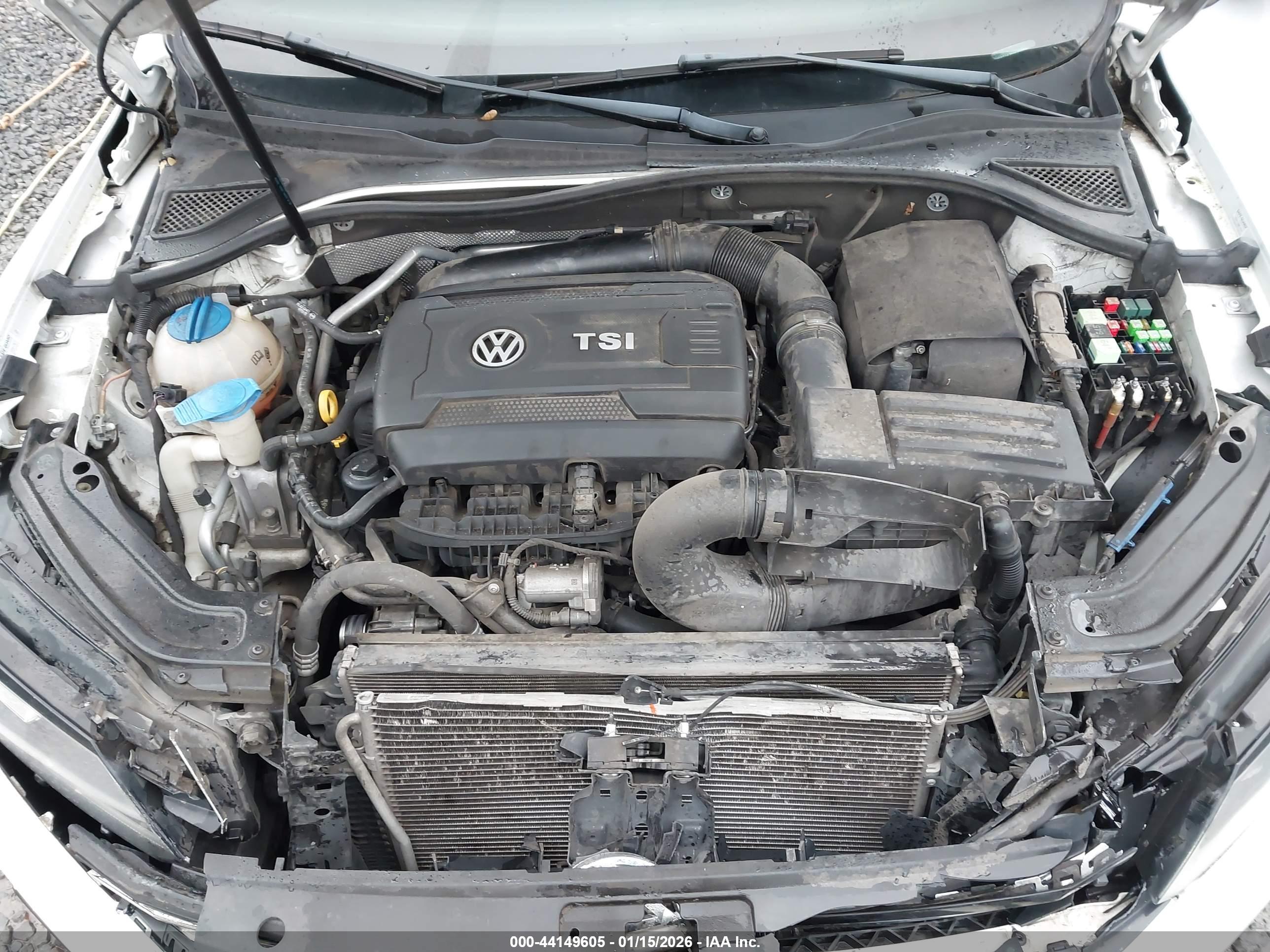 VOLKSWAGEN PASSAT image 10
