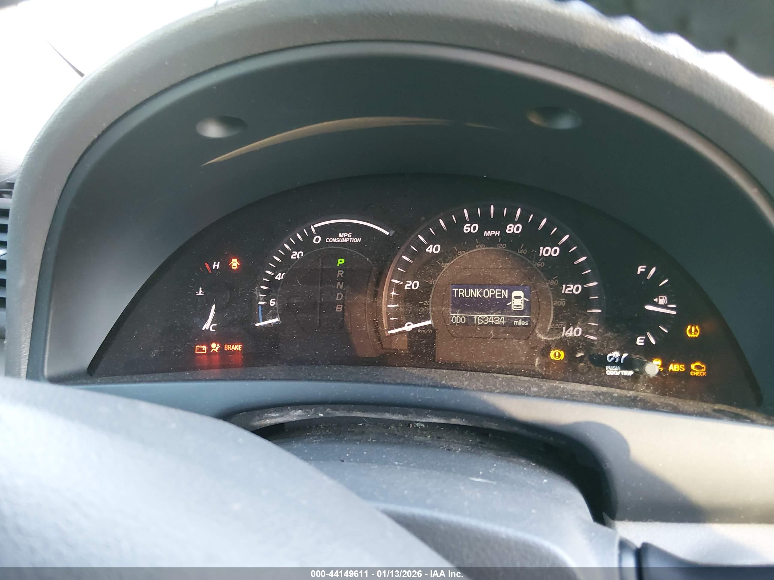 TOYOTA CAMRY image 7