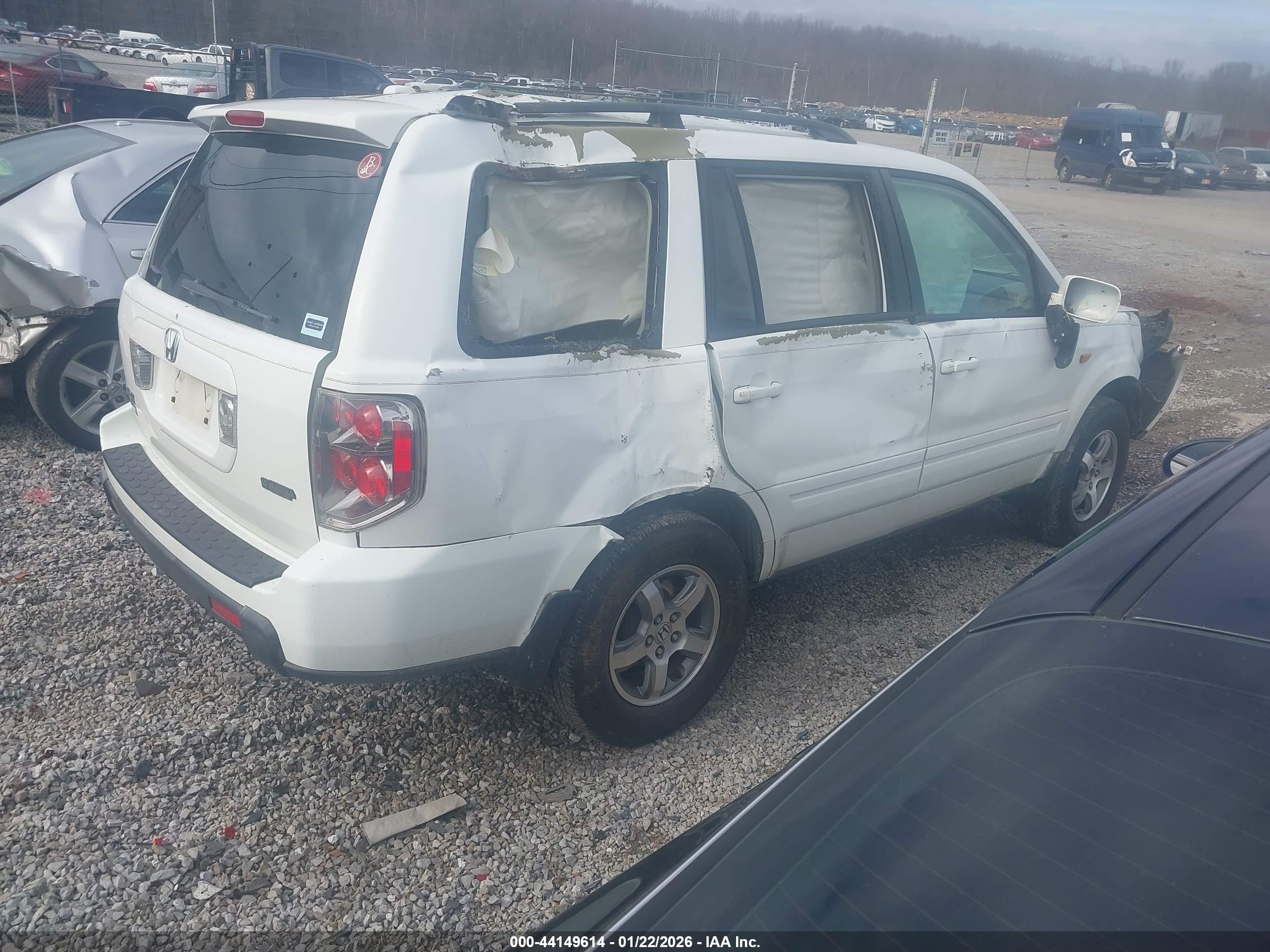 HONDA PILOT image 4