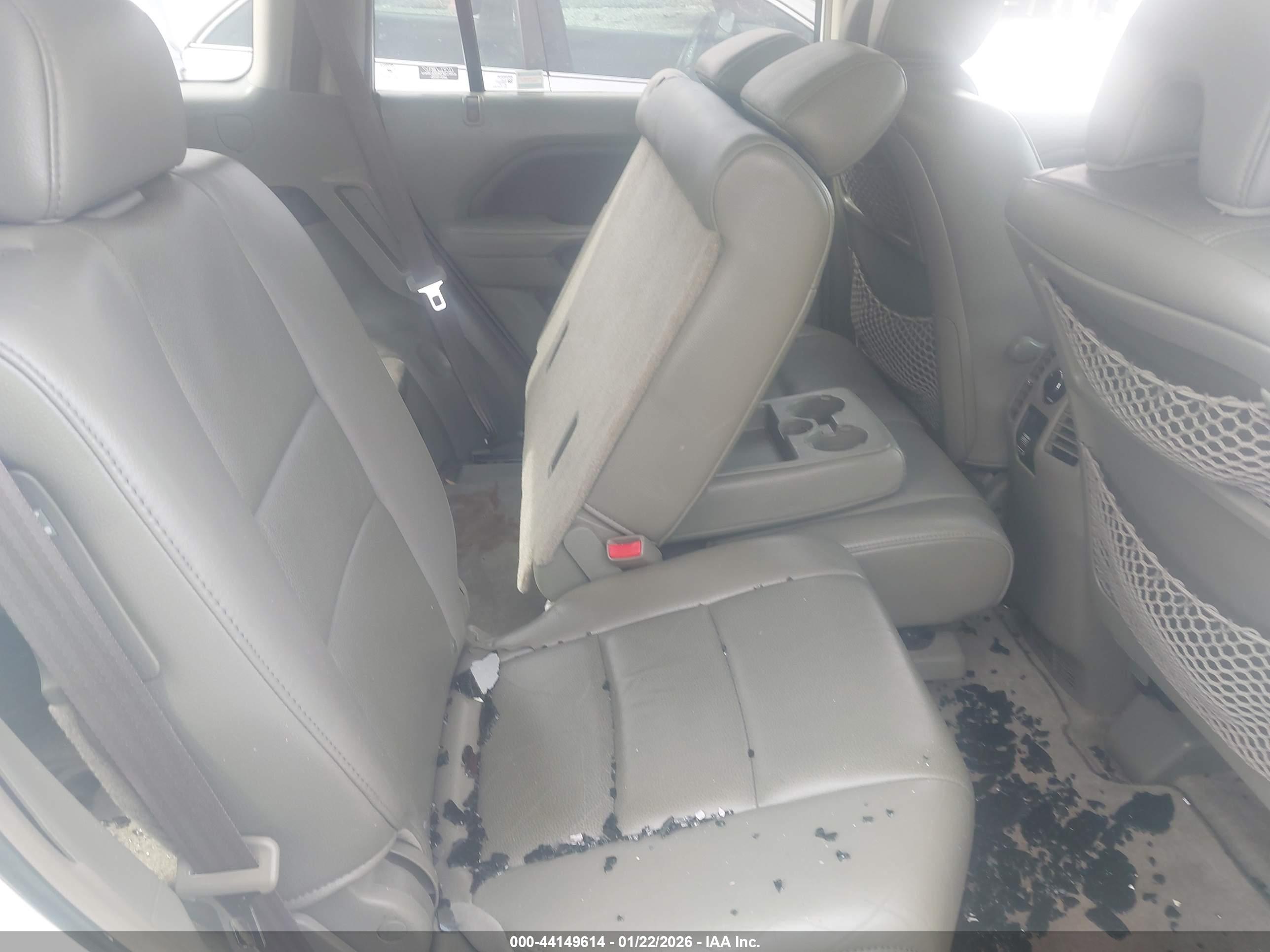 HONDA PILOT image 8