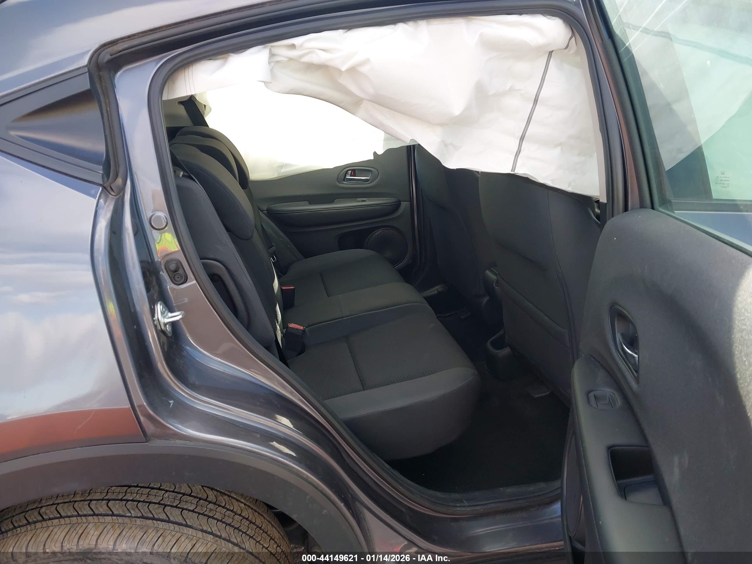 HONDA HR-V image 8