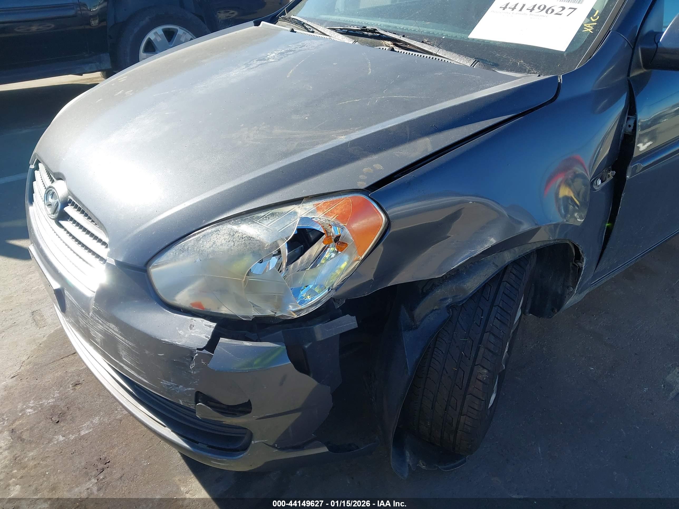 HYUNDAI ACCENT image 6