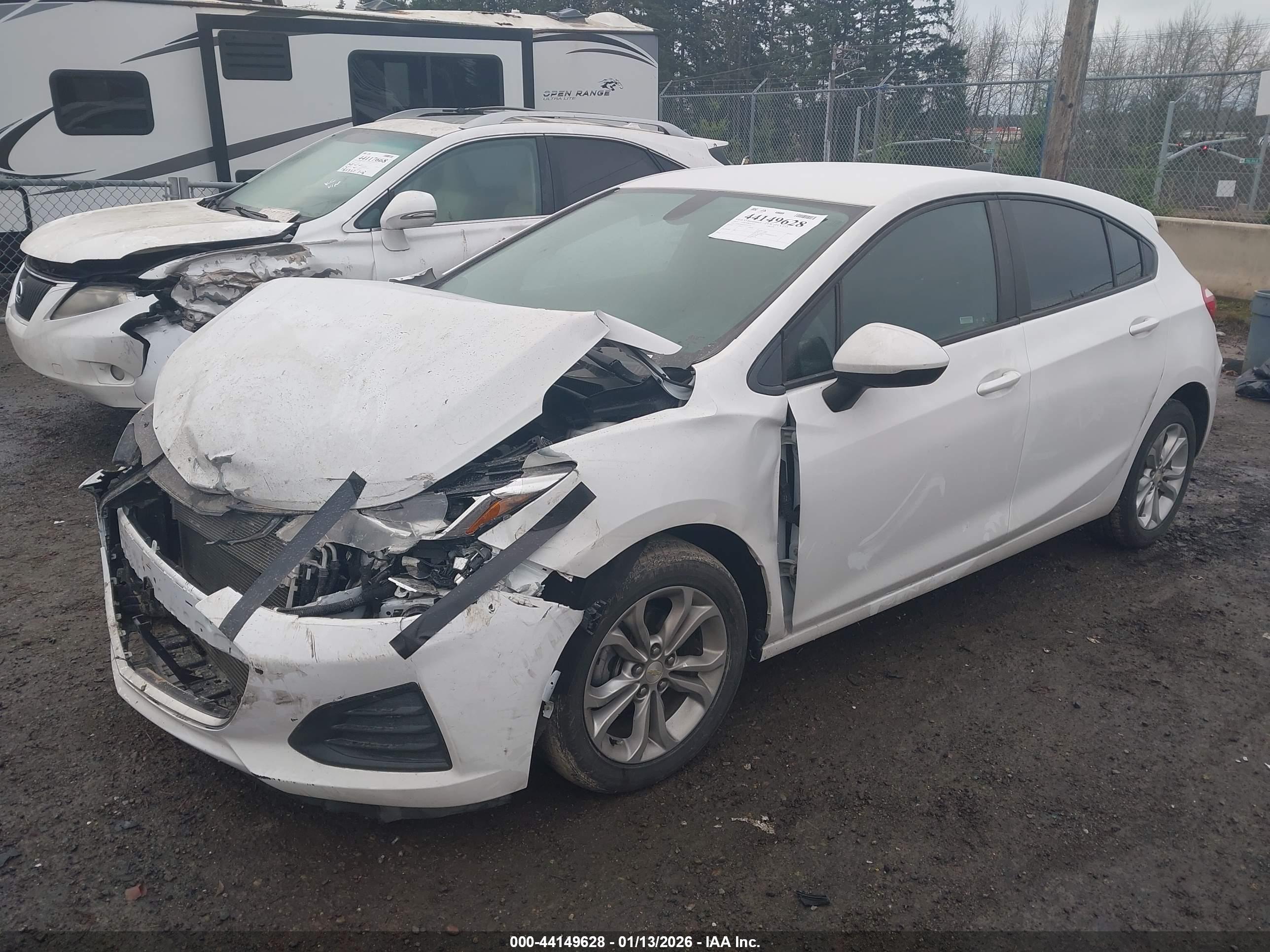 CHEVROLET CRUZE image 2