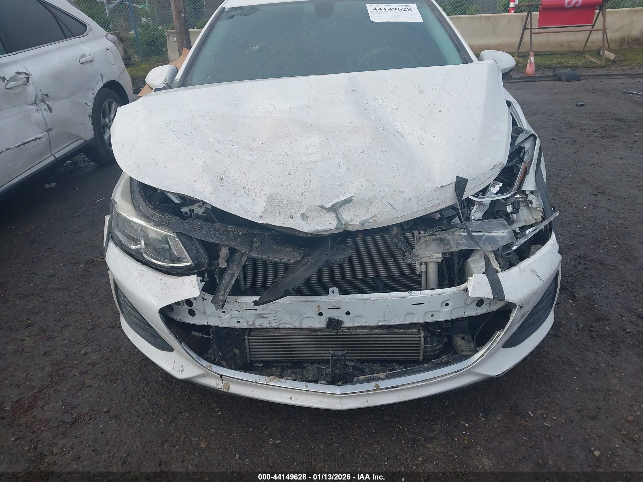 CHEVROLET CRUZE image 6
