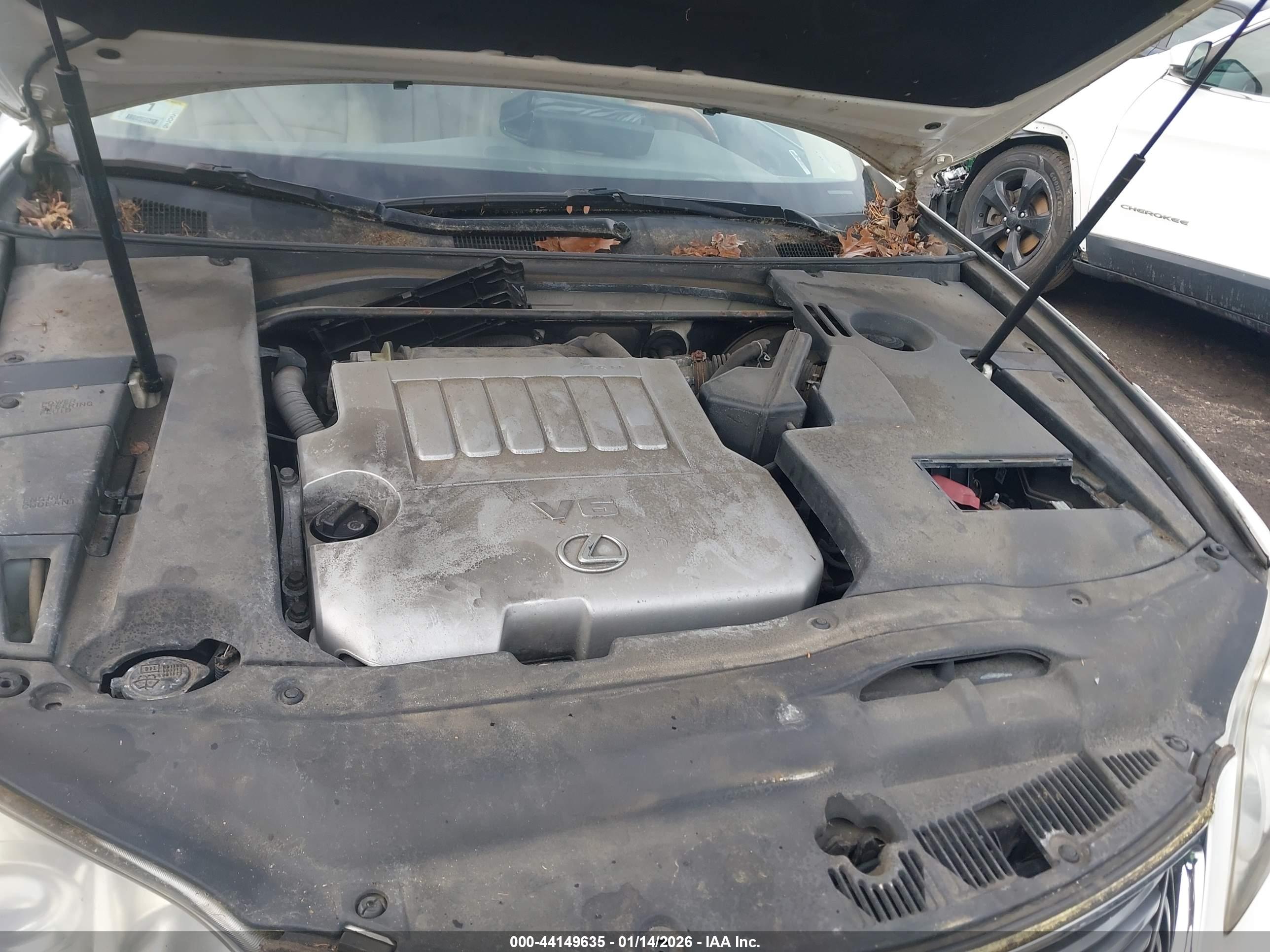 LEXUS ES image 10