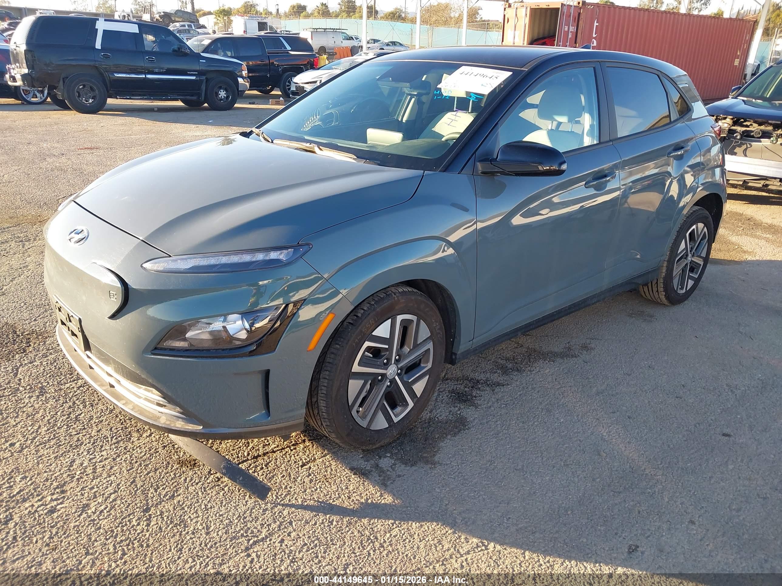HYUNDAI KONA image 2