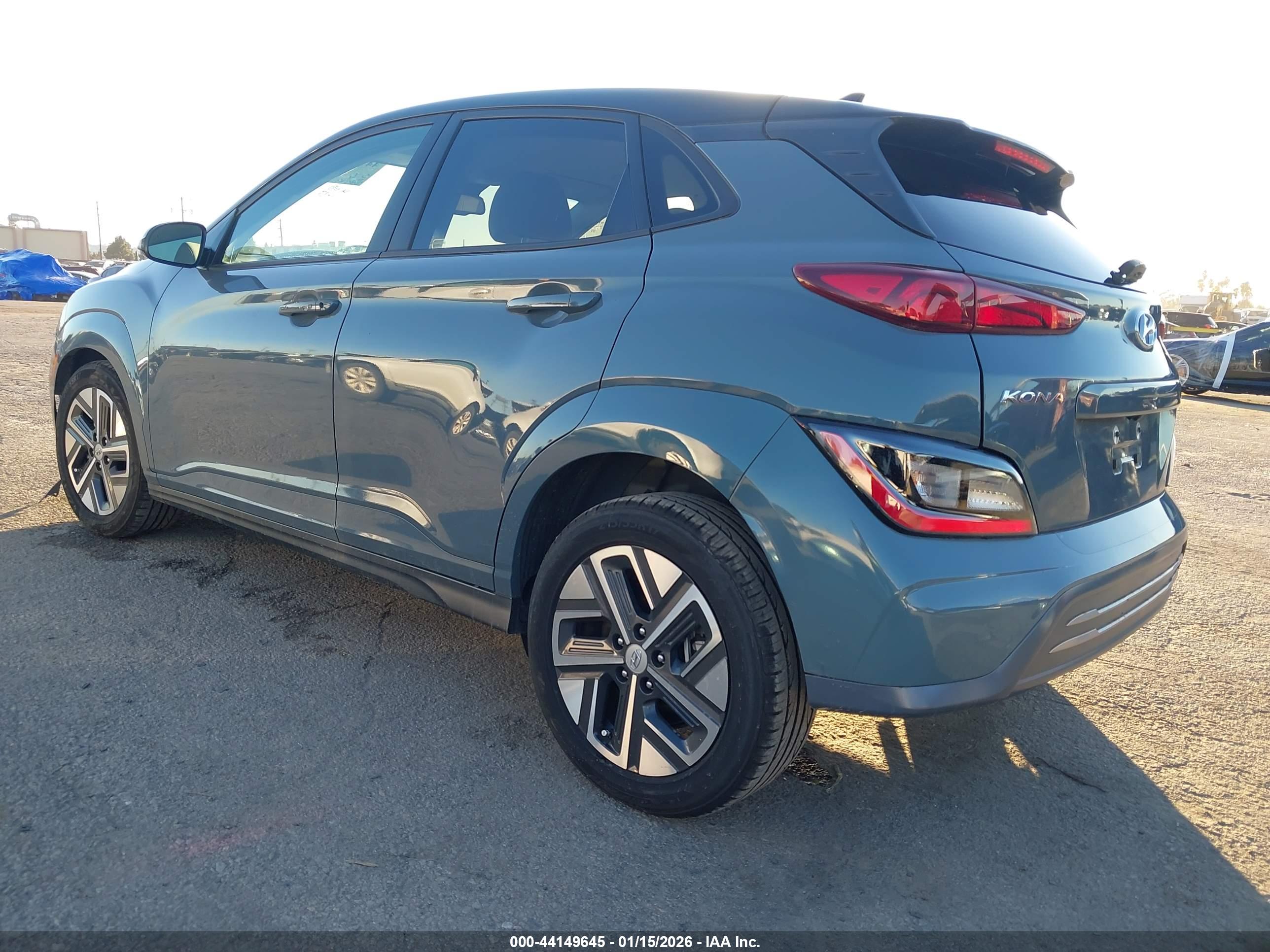HYUNDAI KONA image 3