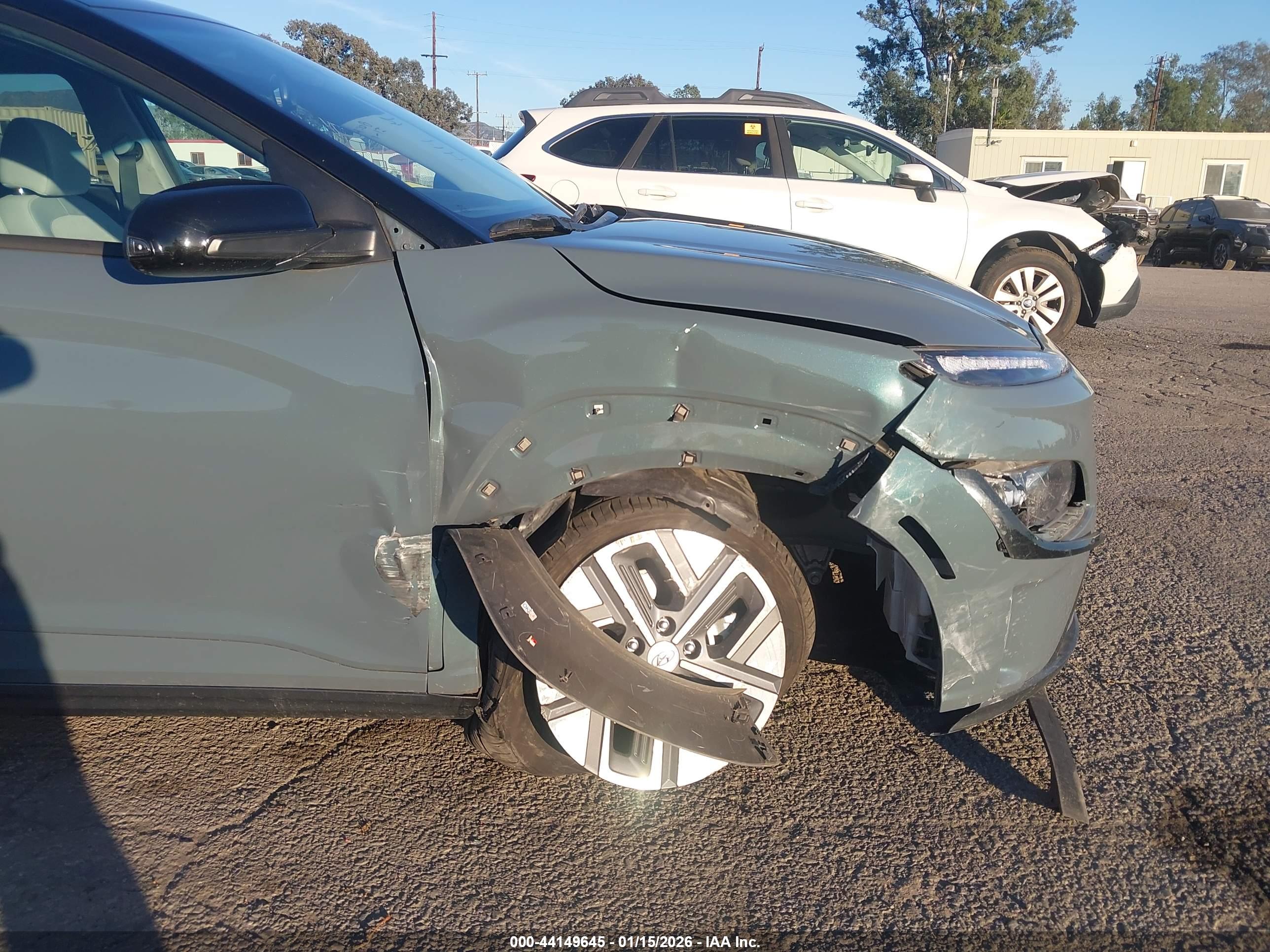 HYUNDAI KONA image 6