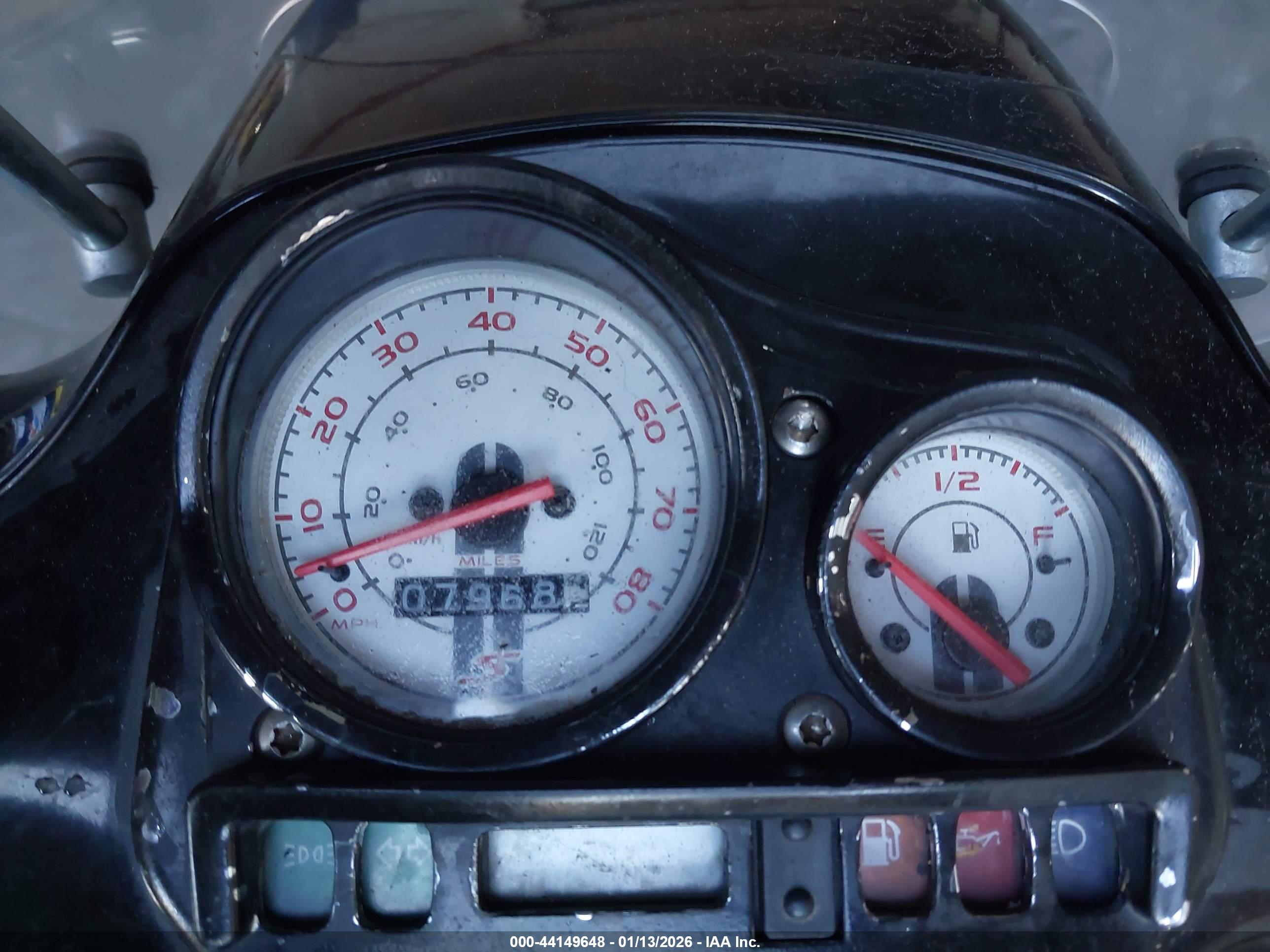 VESPA LX image 7