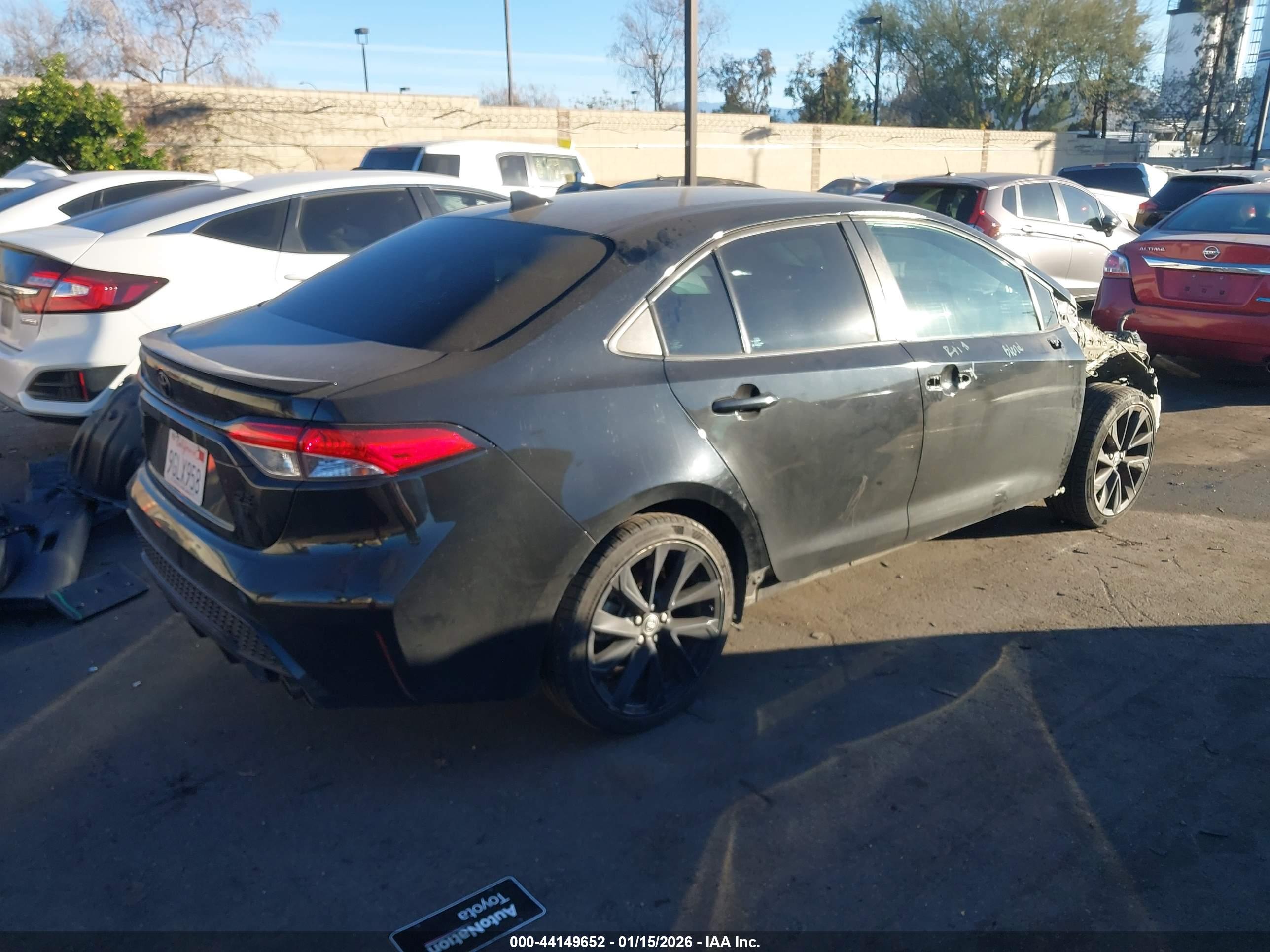 TOYOTA COROLLA image 4