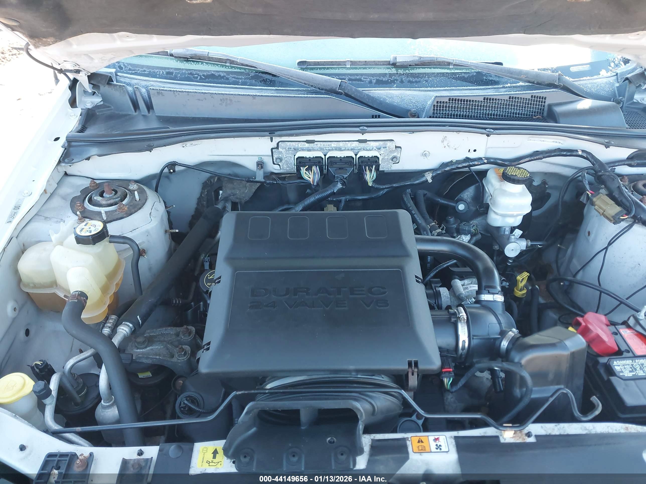 FORD ESCAPE image 10