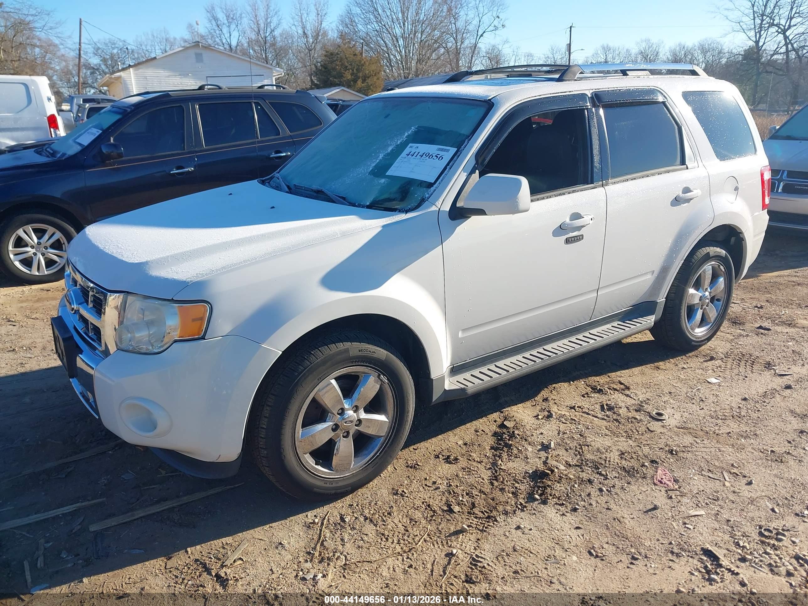 FORD ESCAPE image 2