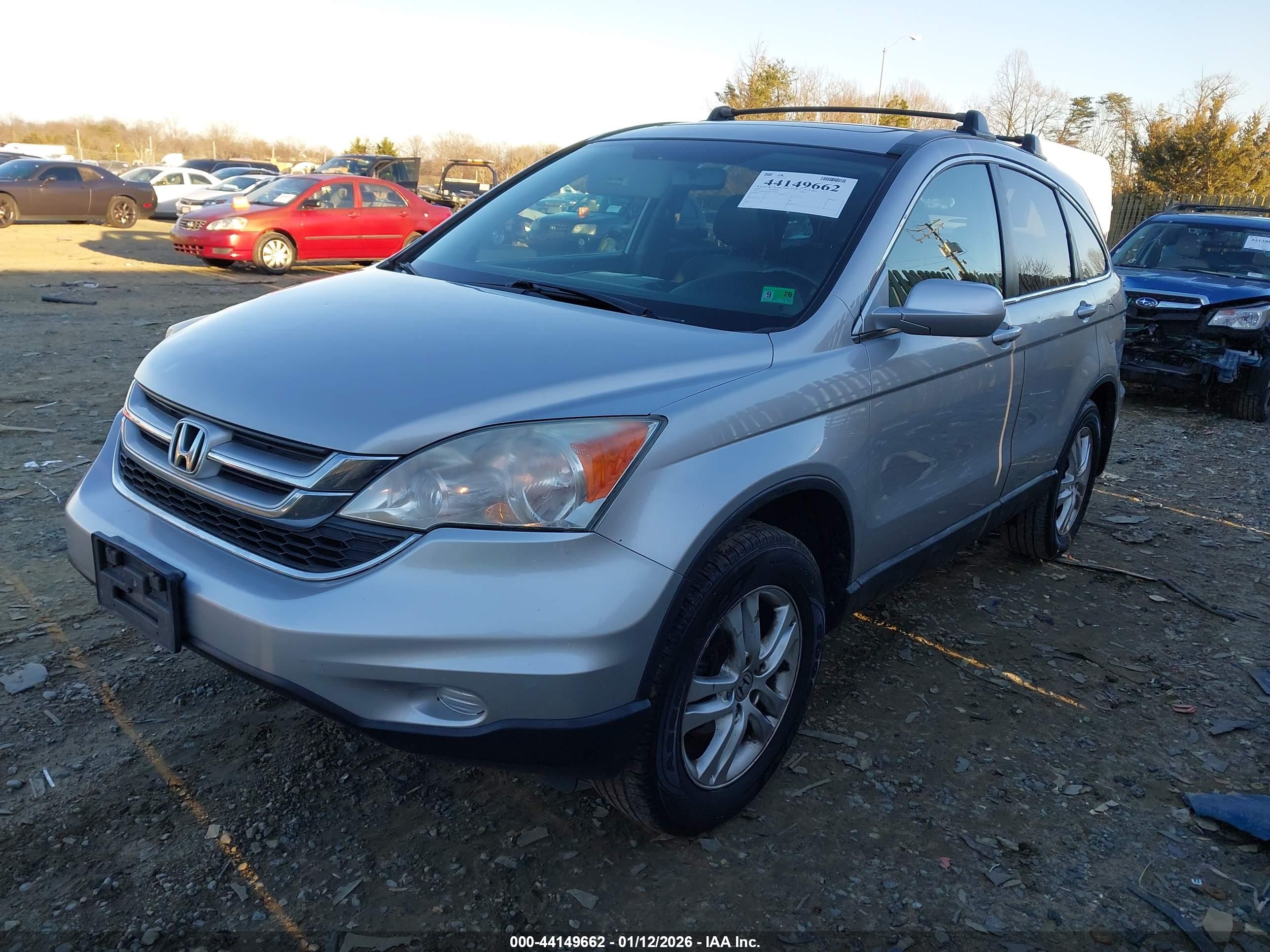 HONDA CR-V image 2