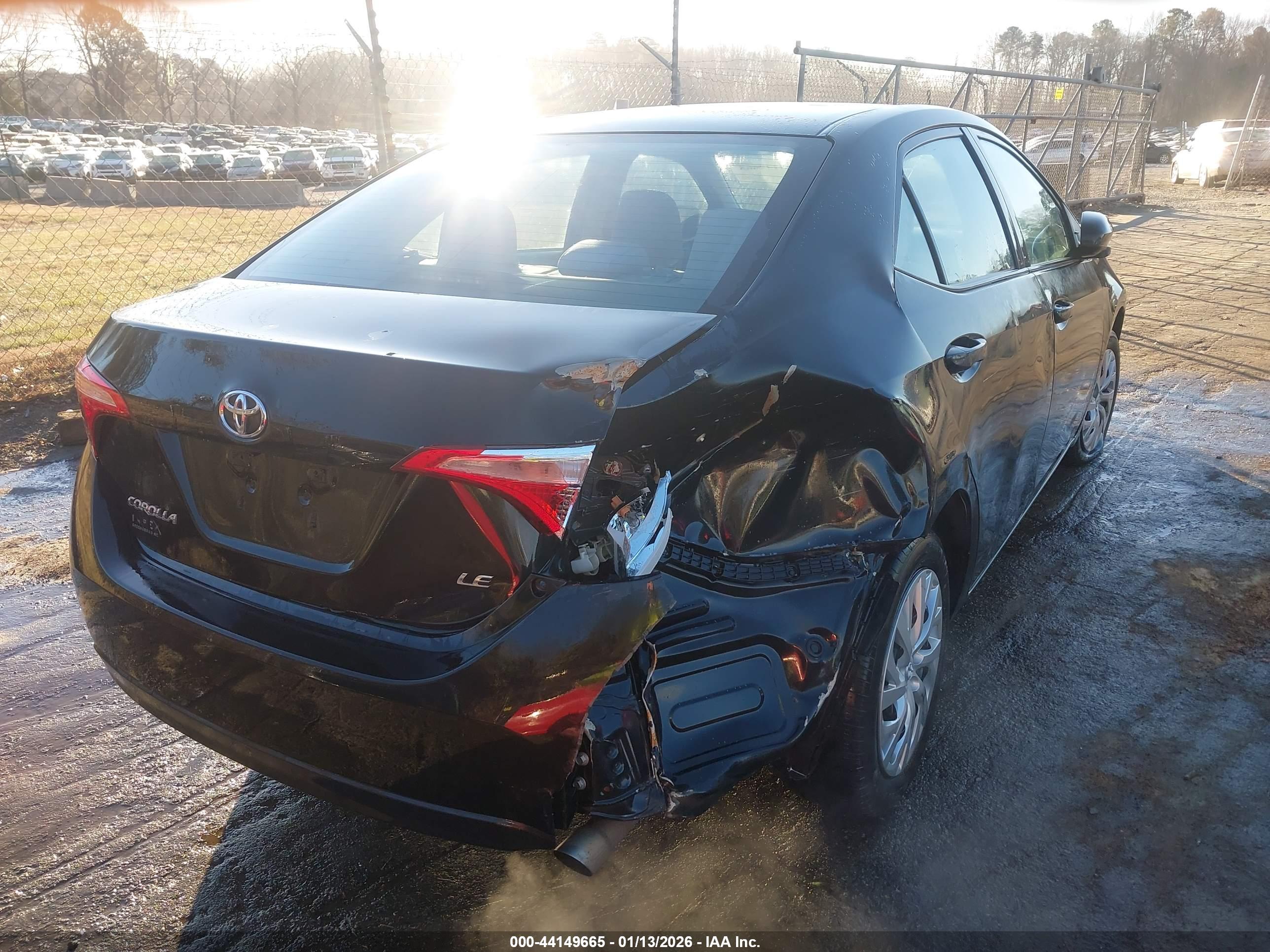 TOYOTA COROLLA image 4