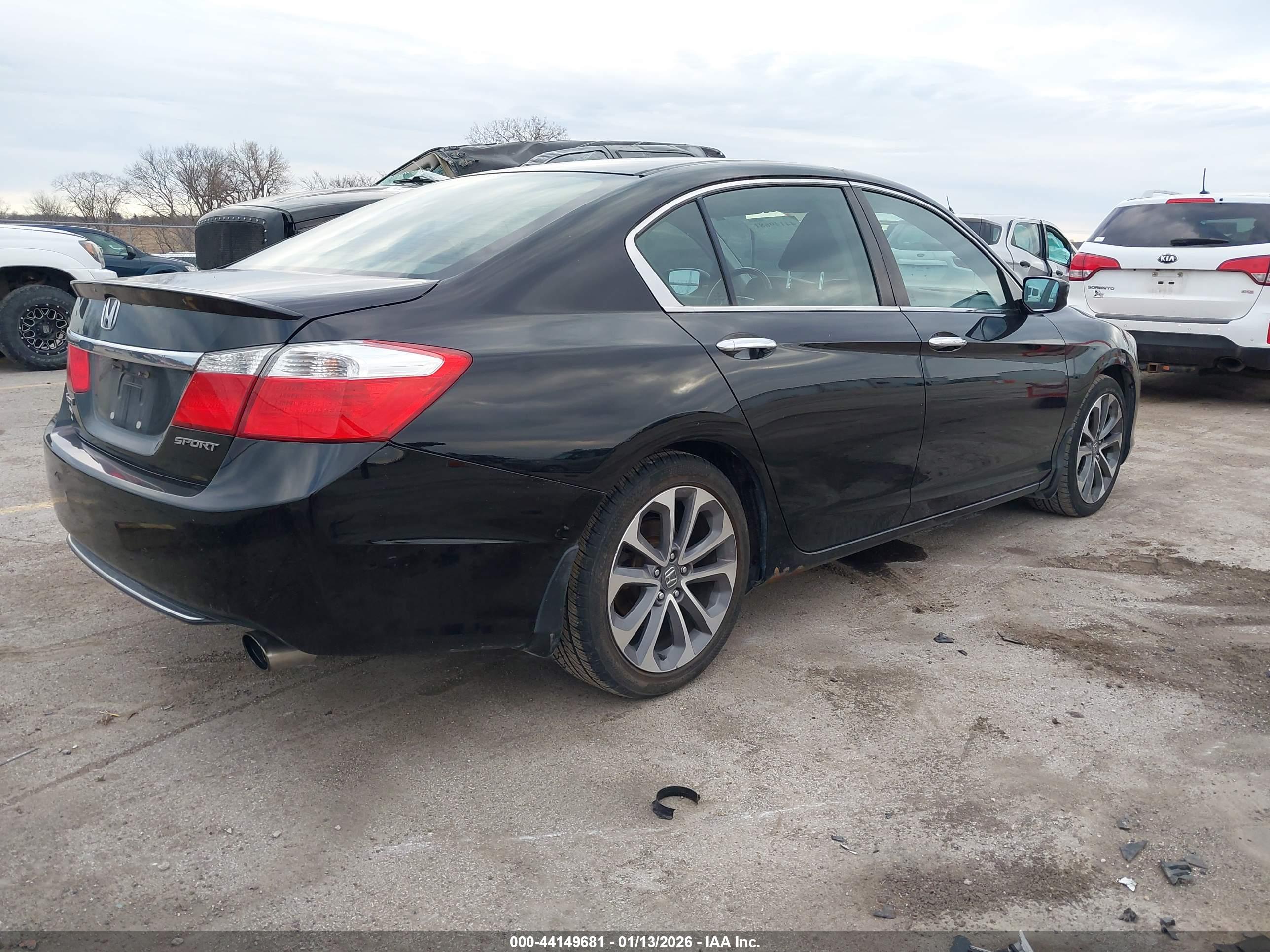 HONDA ACCORD image 4