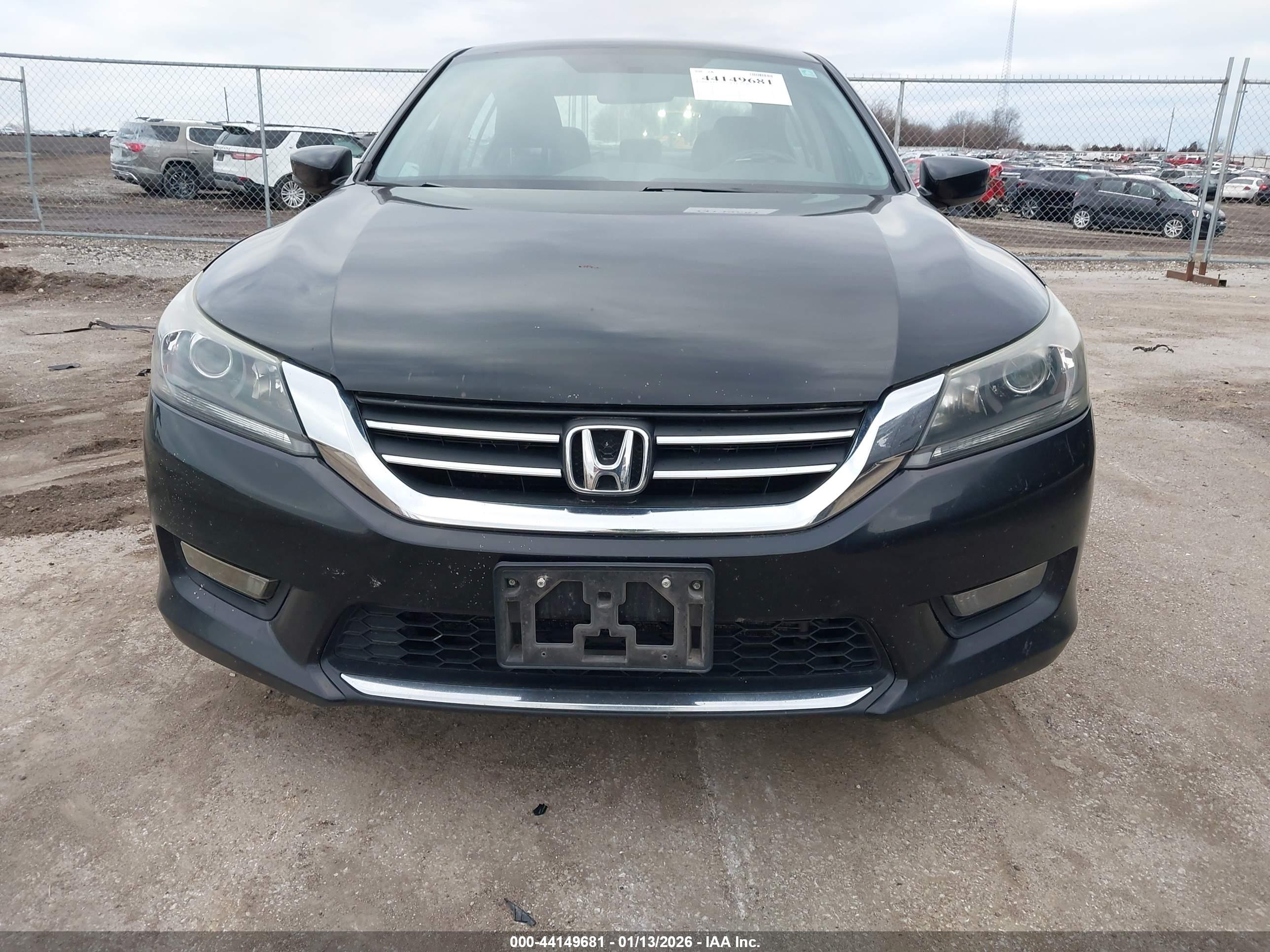 HONDA ACCORD image 6
