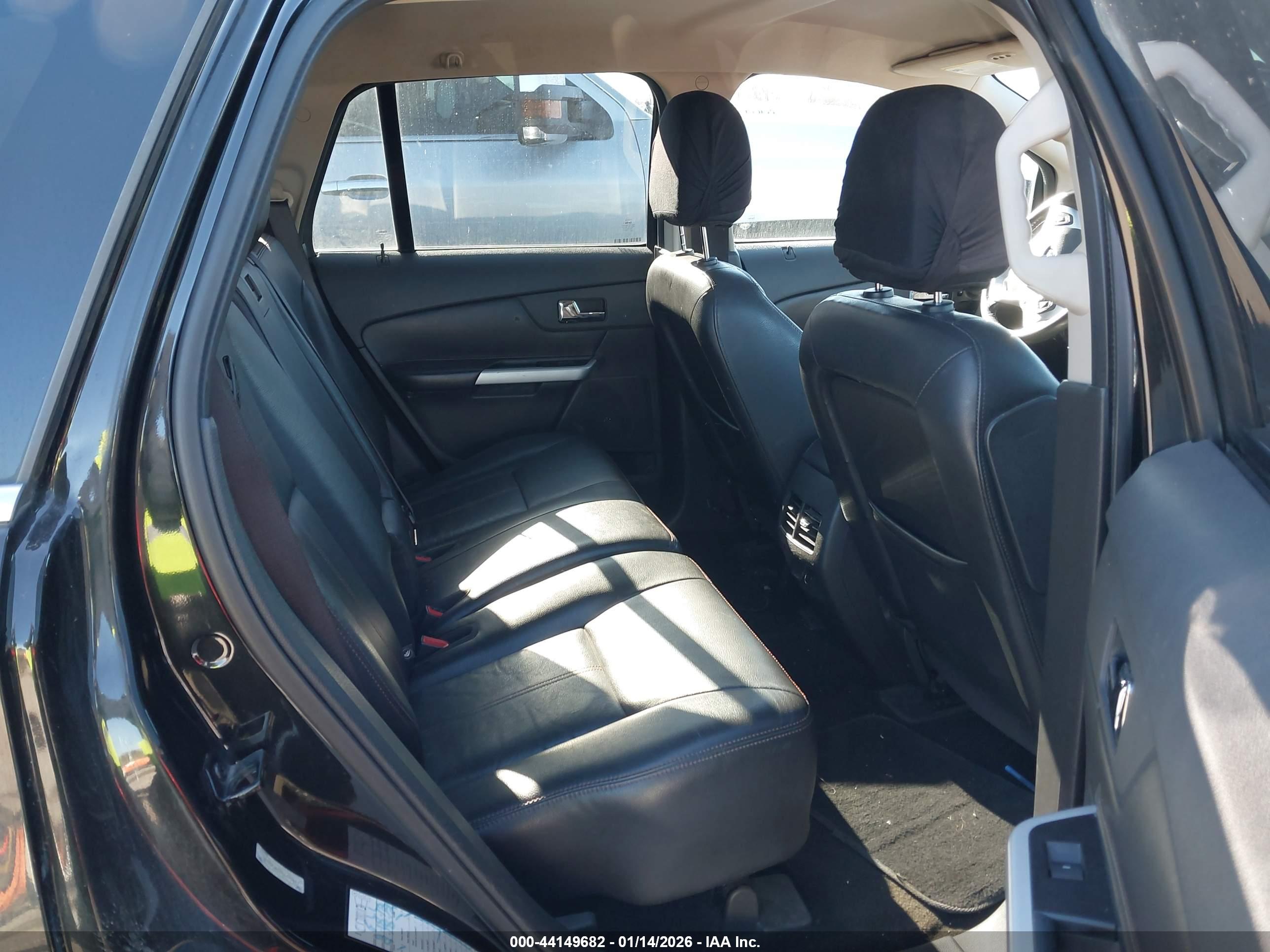 FORD EDGE image 8