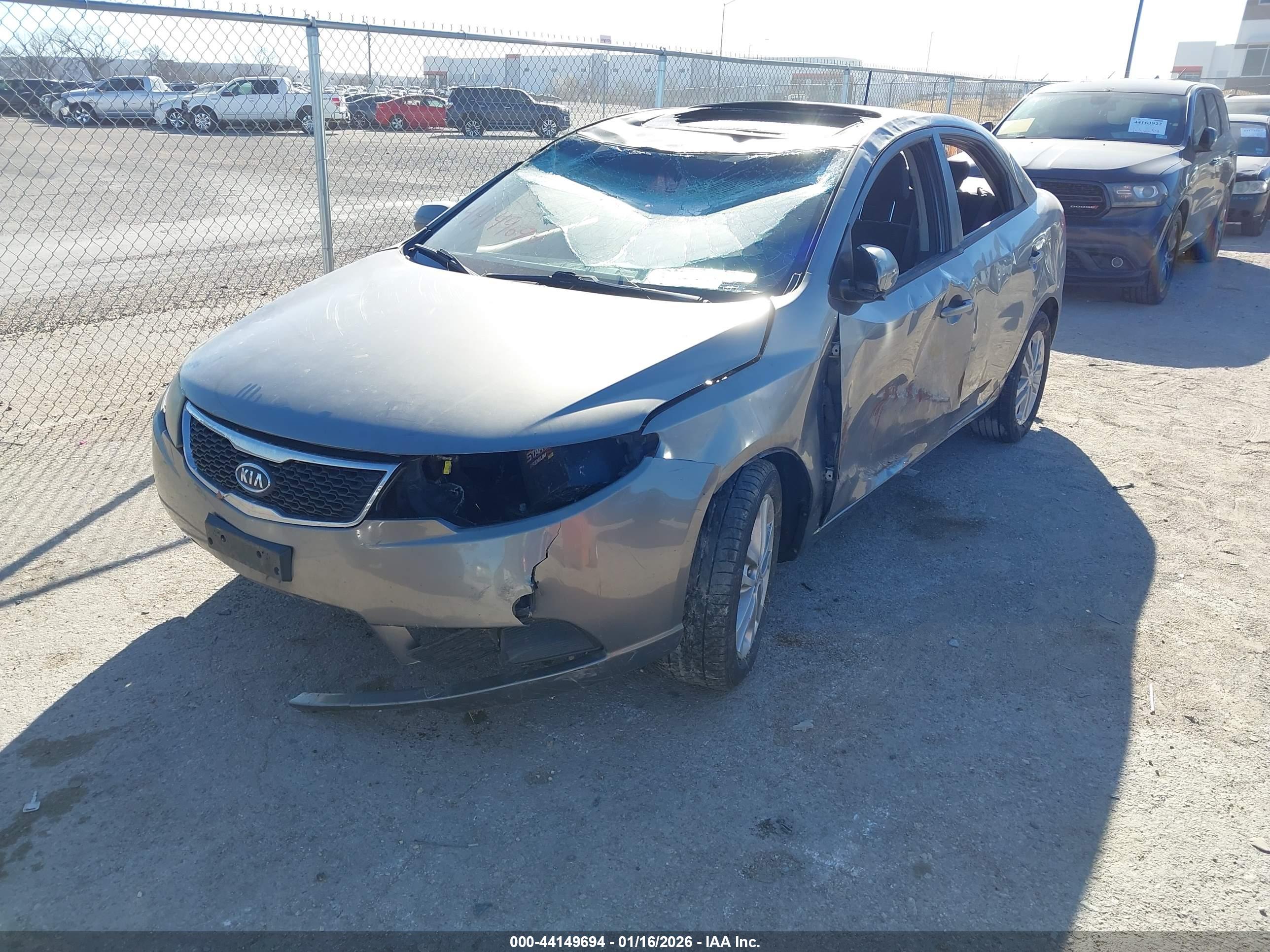 KIA FORTE image 2