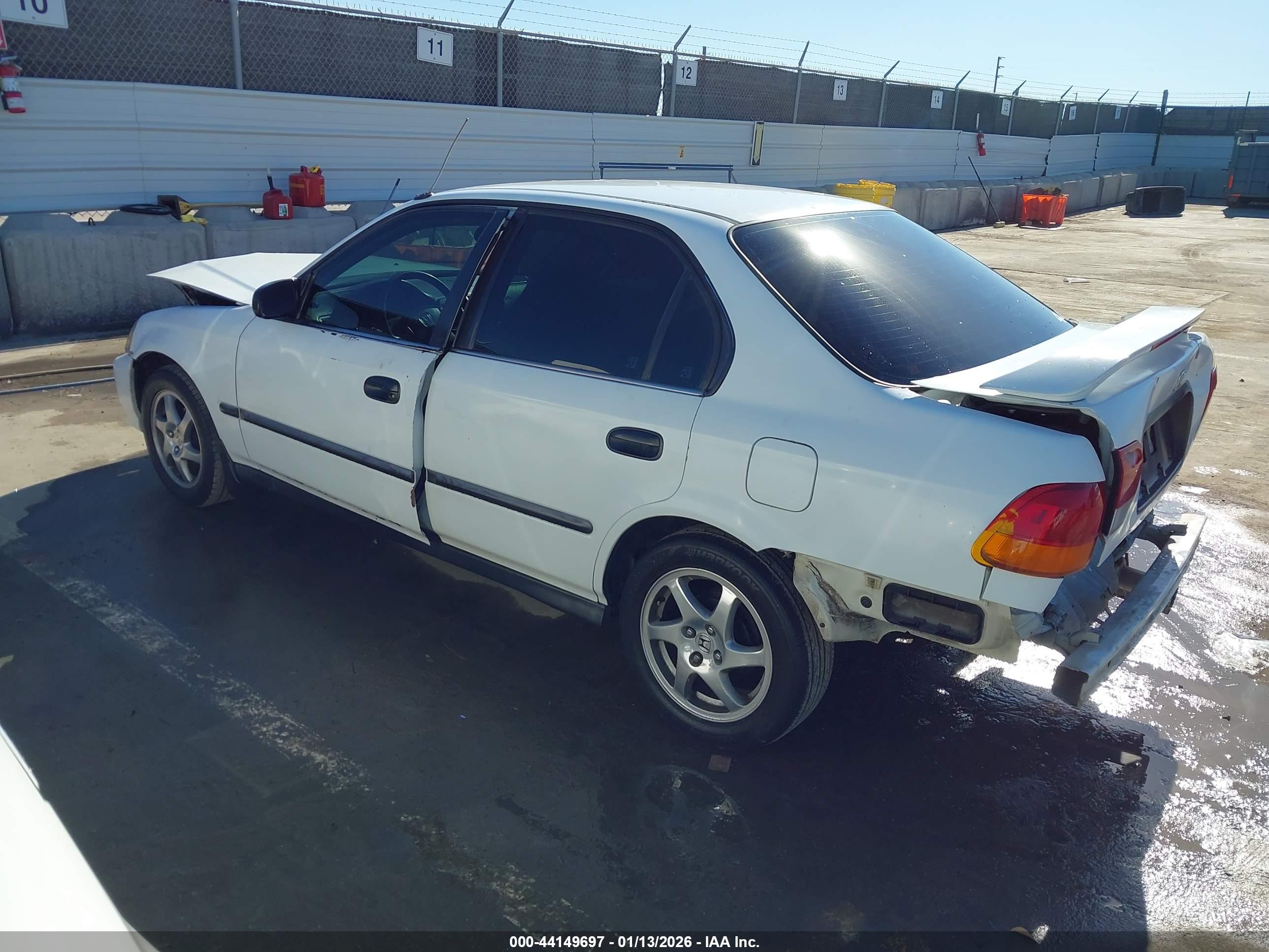 HONDA CIVIC image 3