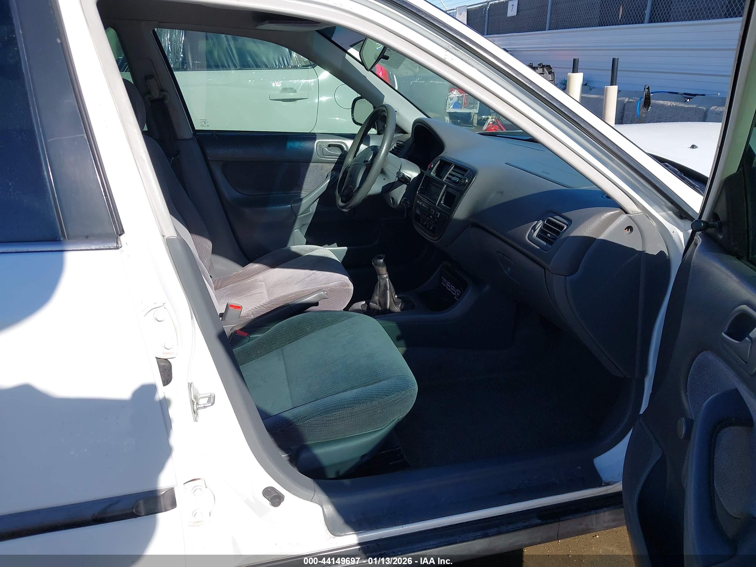 HONDA CIVIC image 5