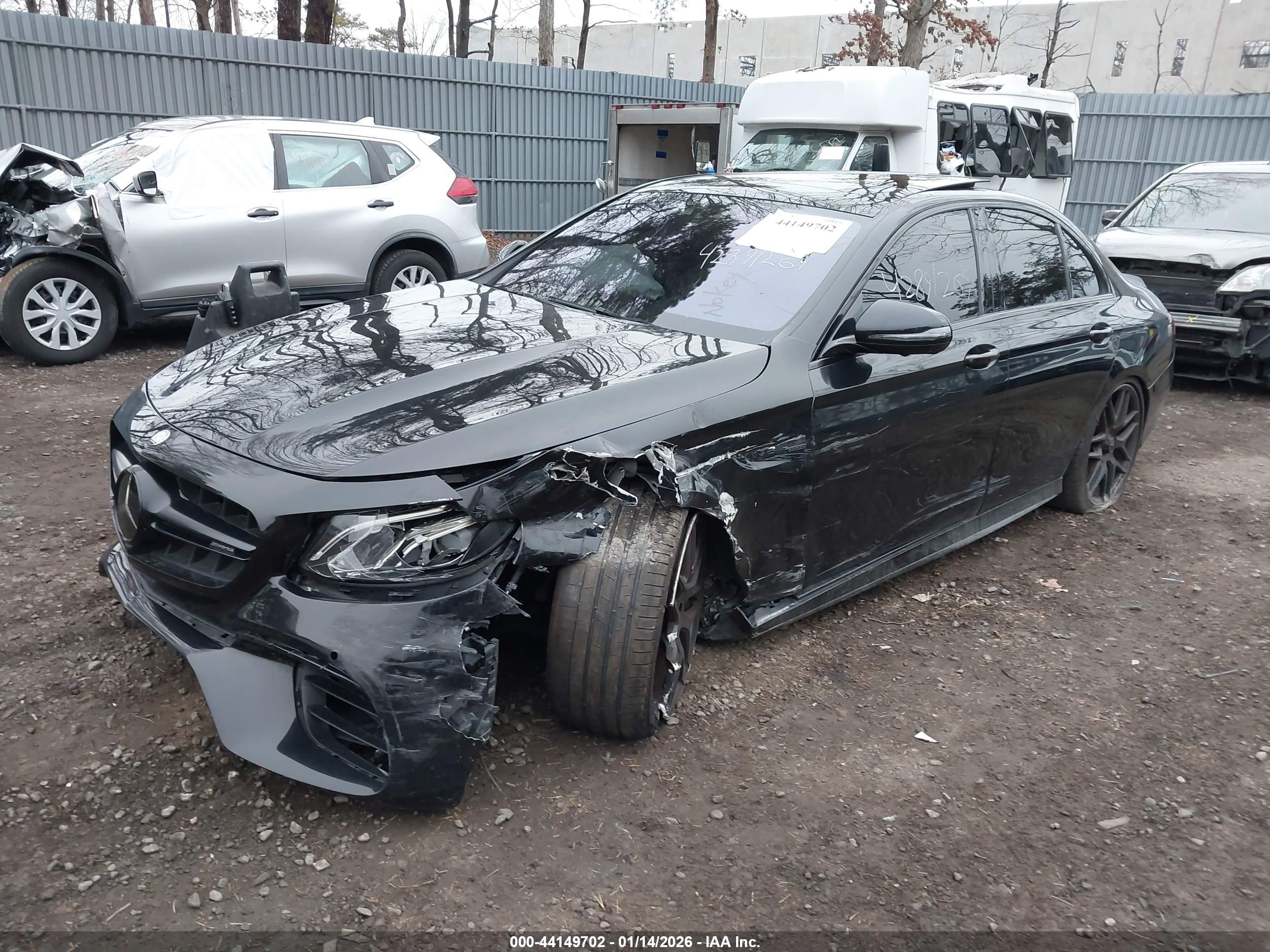MERCEDES-BENZ AMG image 2