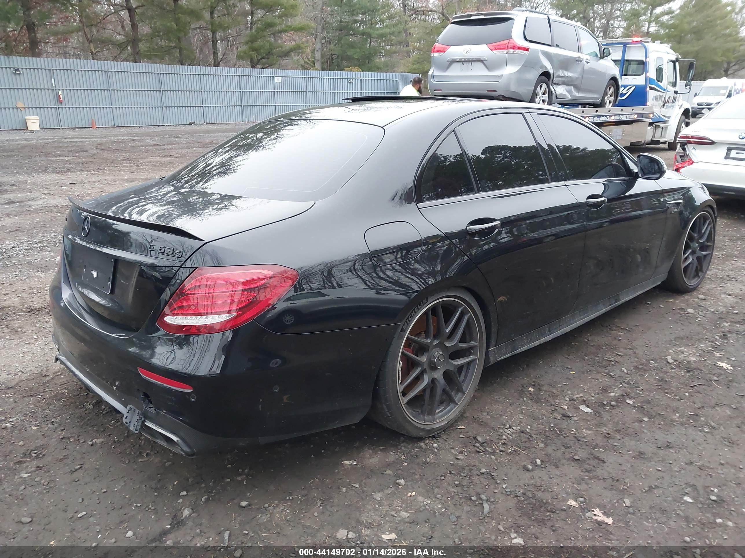 MERCEDES-BENZ AMG image 4