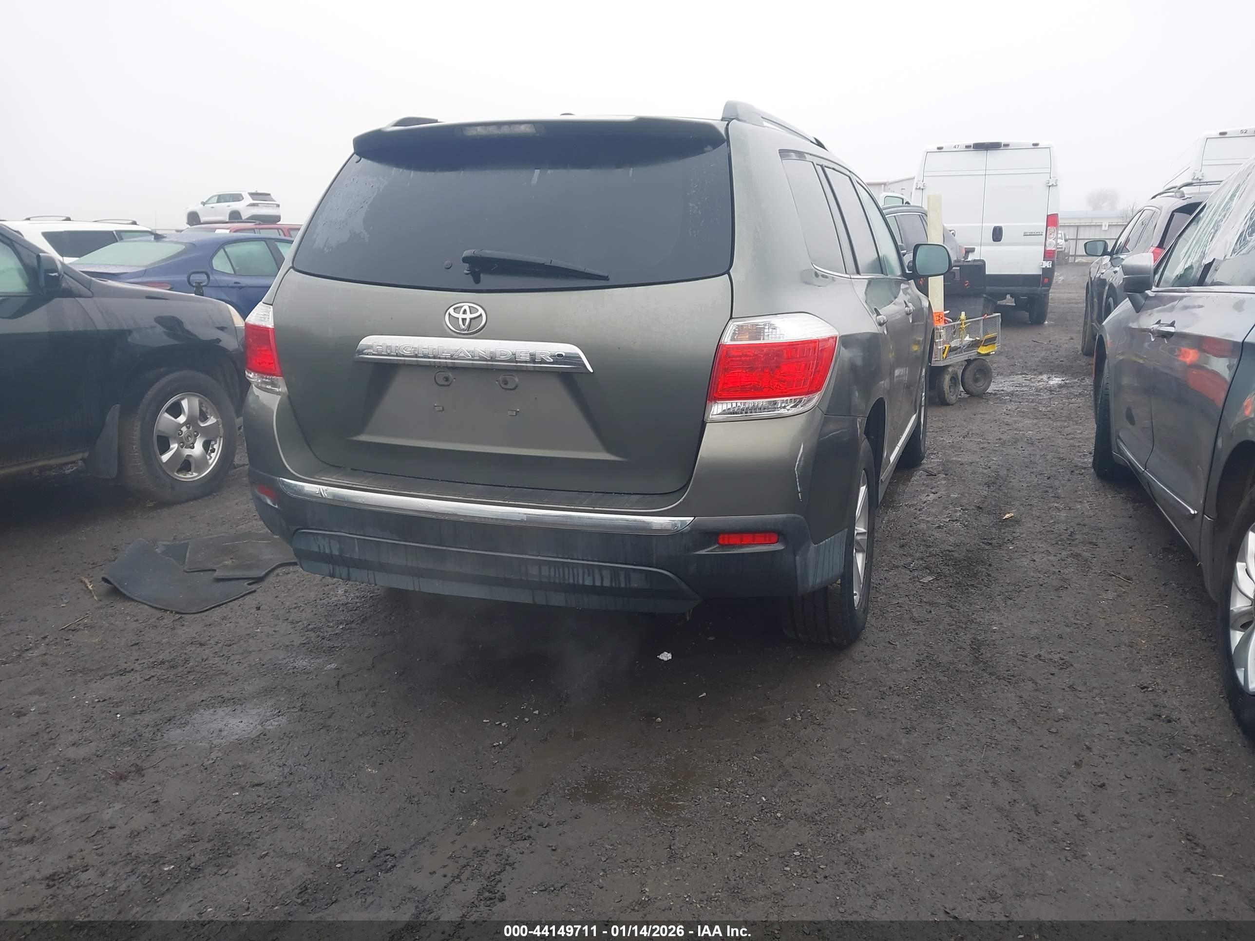 TOYOTA HIGHLANDER image 4