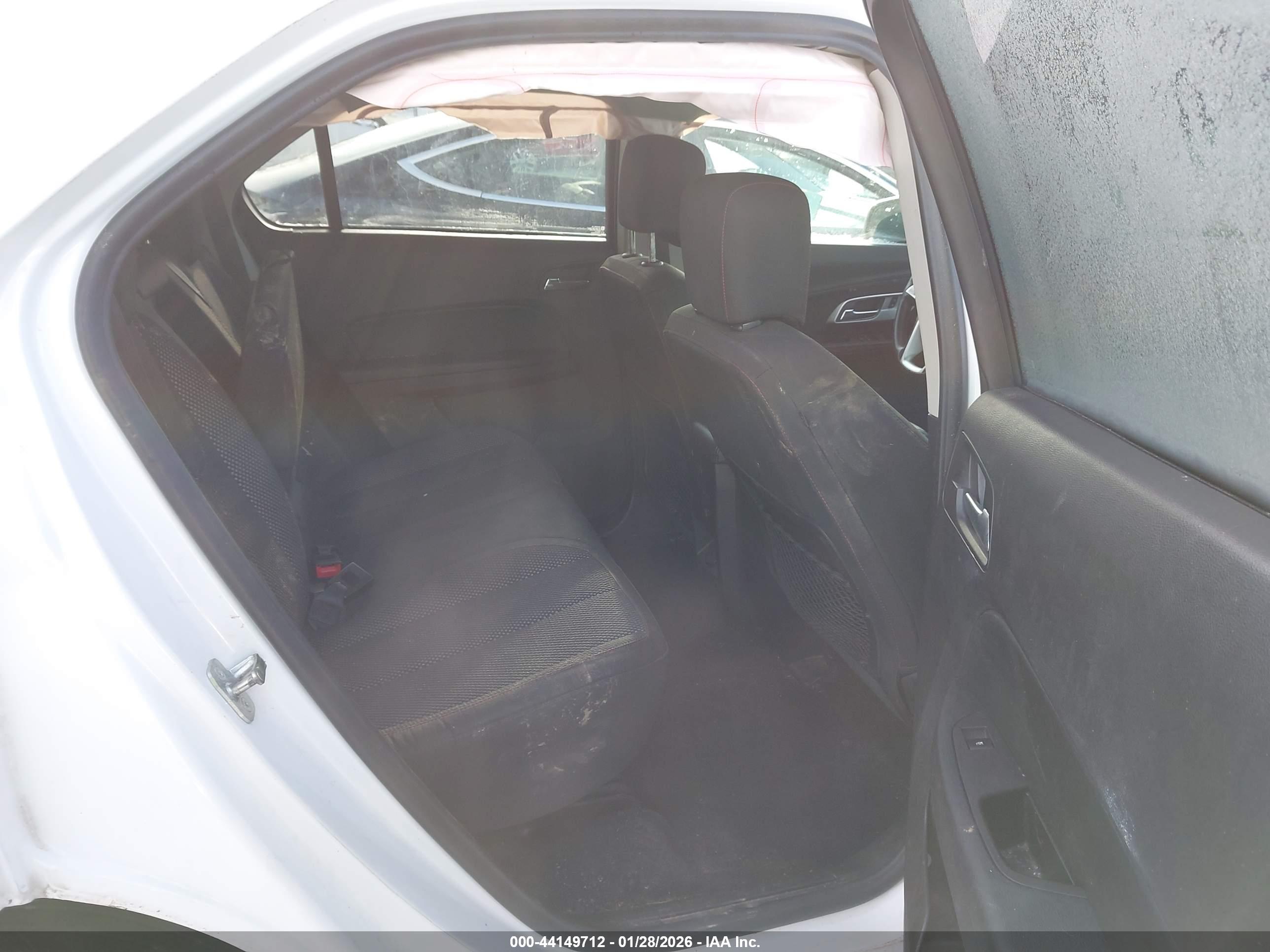 CHEVROLET EQUINOX image 8