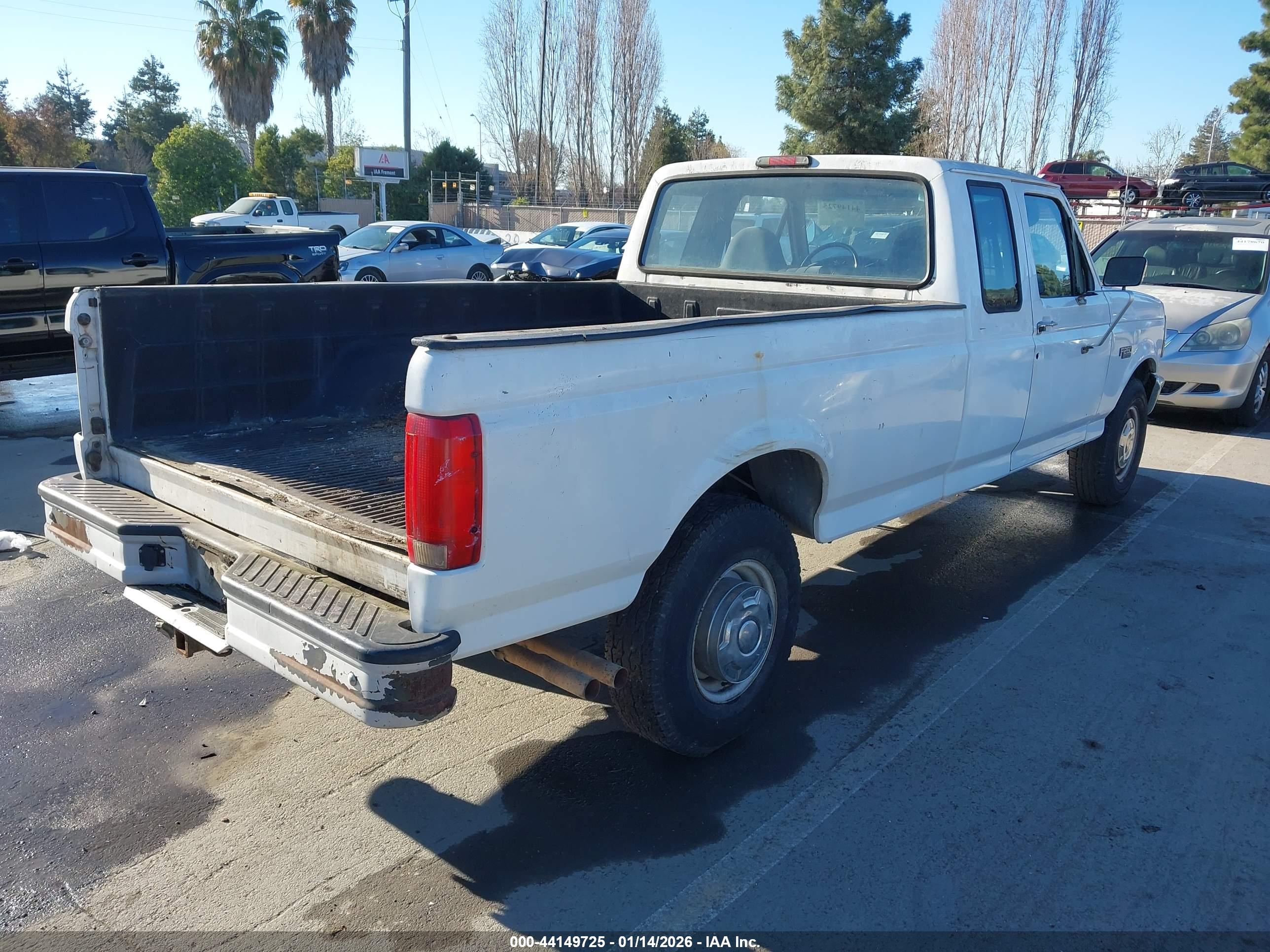FORD F-250 image 4