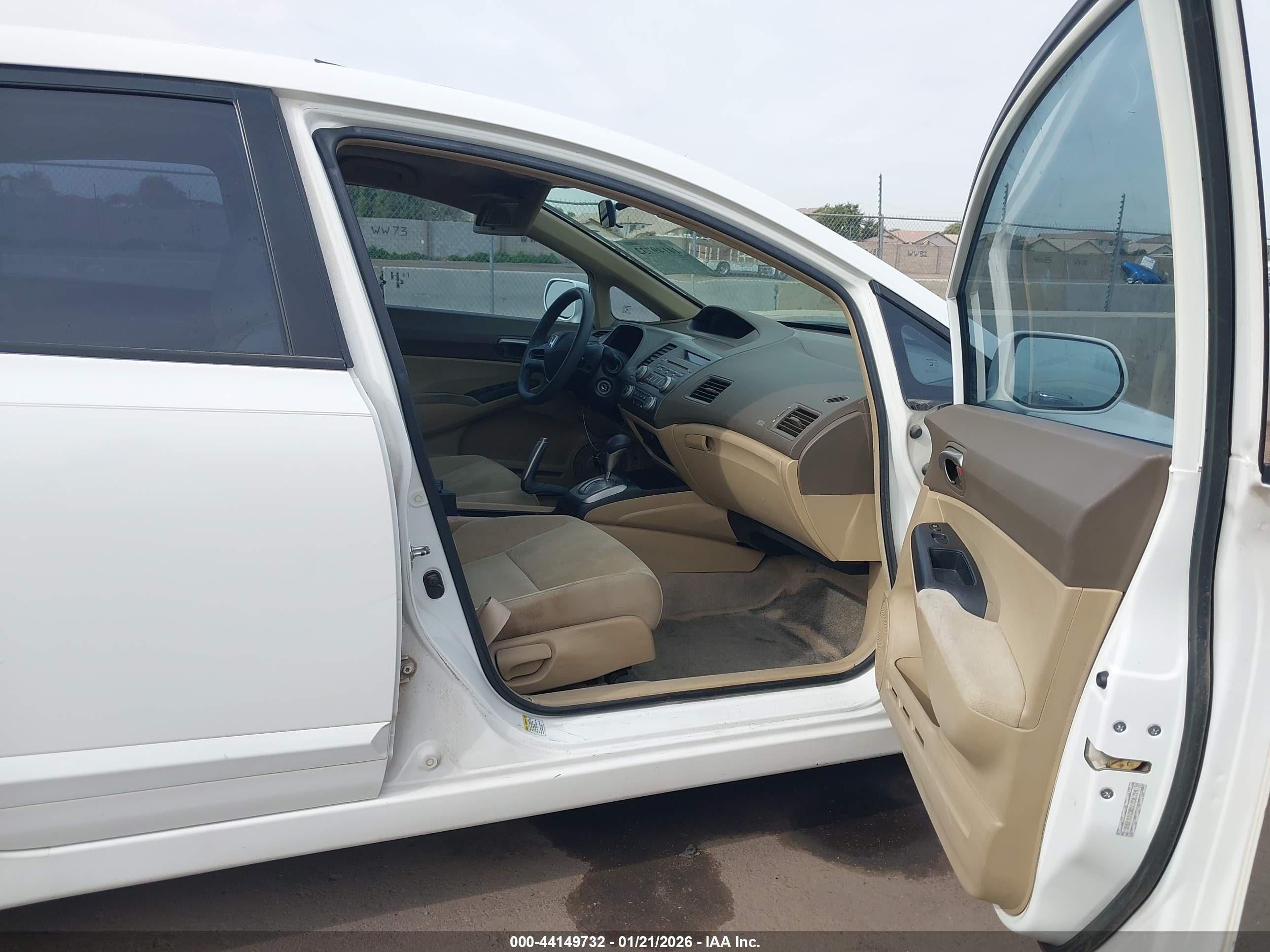 HONDA CIVIC image 5
