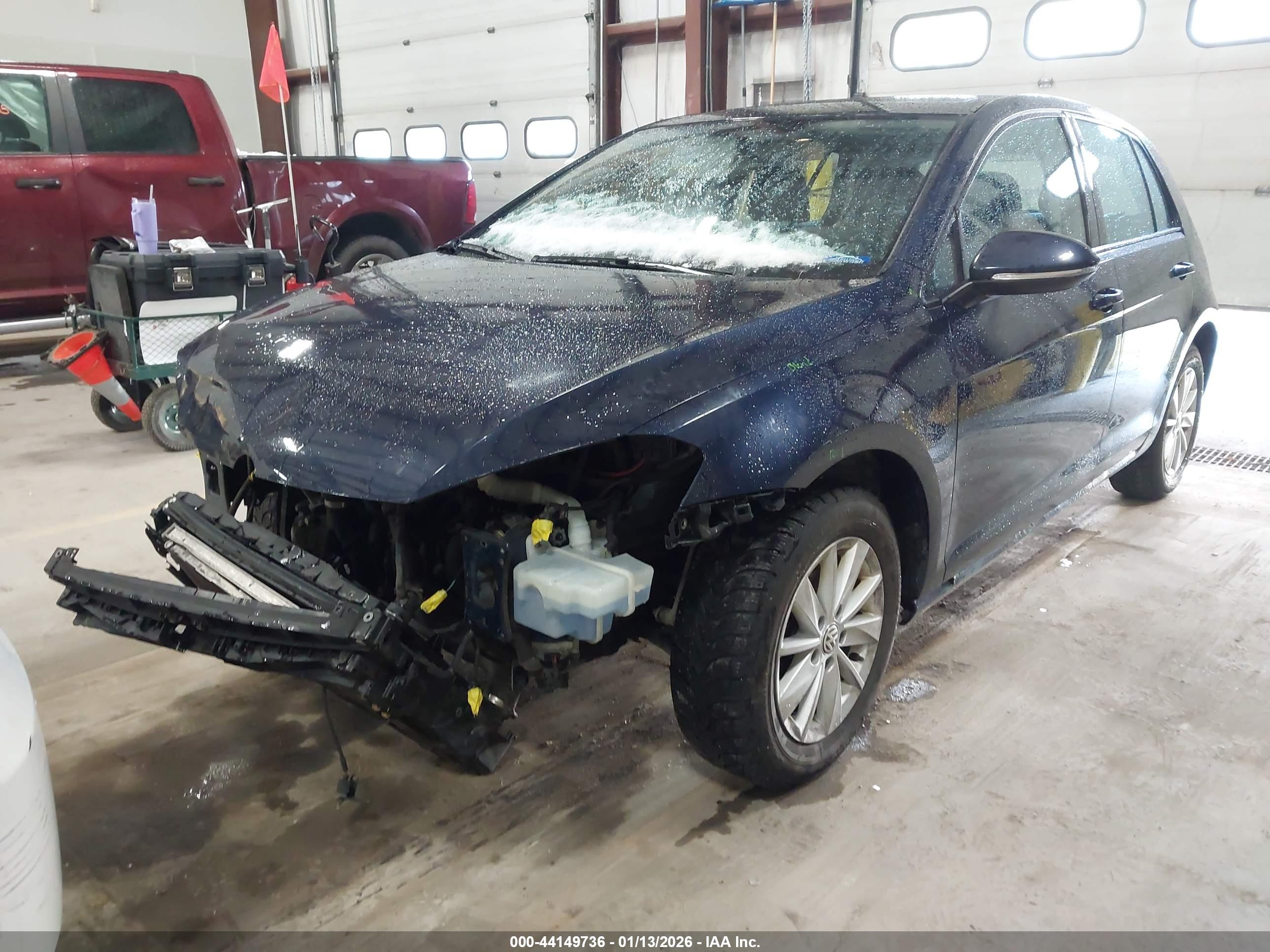 VOLKSWAGEN GOLF image 6
