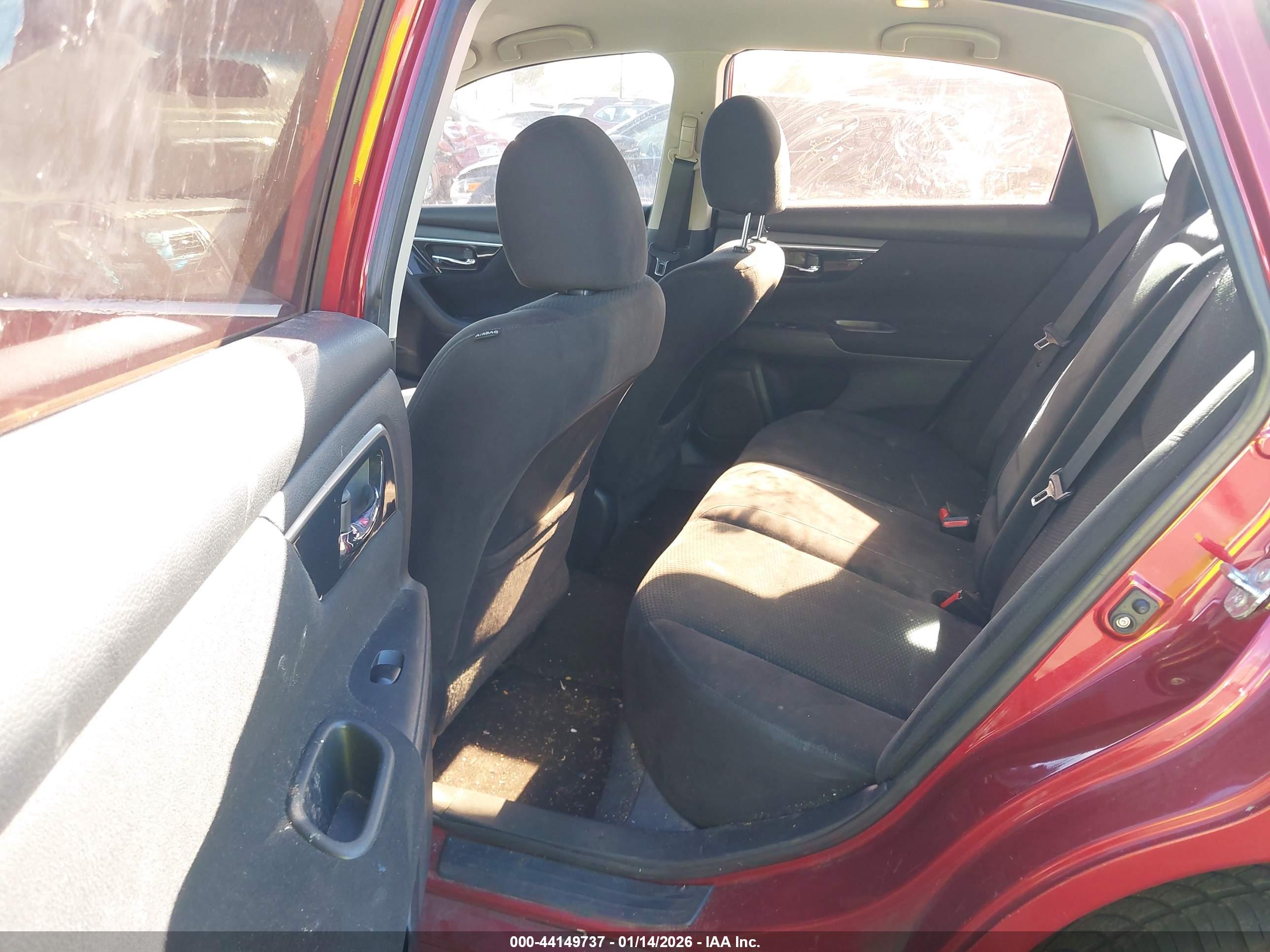 NISSAN ALTIMA image 8