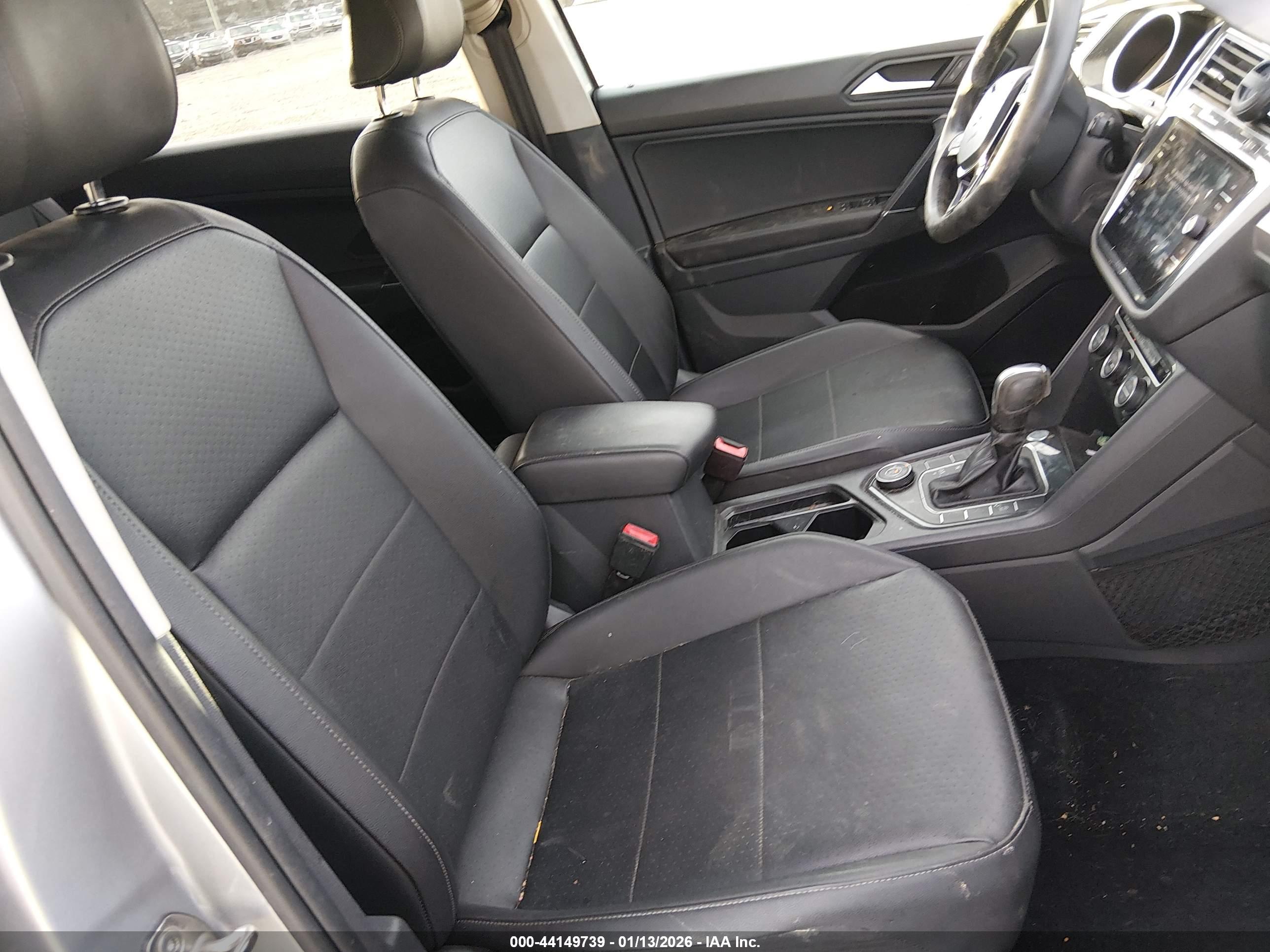 VOLKSWAGEN TIGUAN image 5