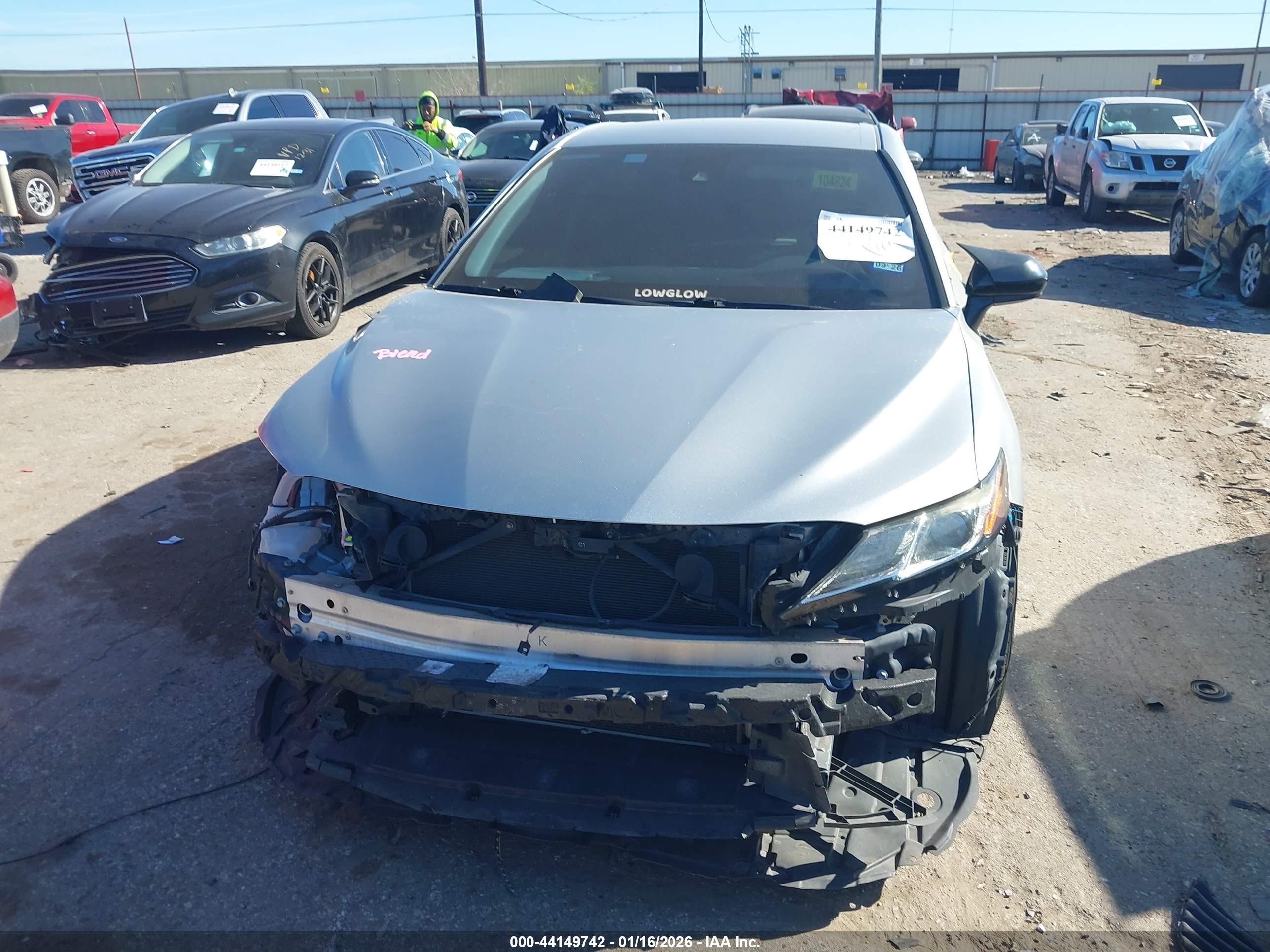 TOYOTA CAMRY image 6