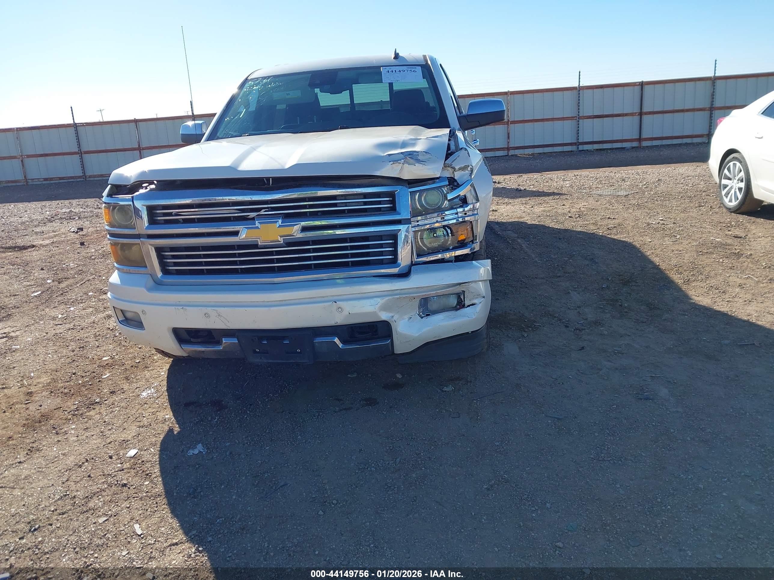 CHEVROLET SILVERADO image 6