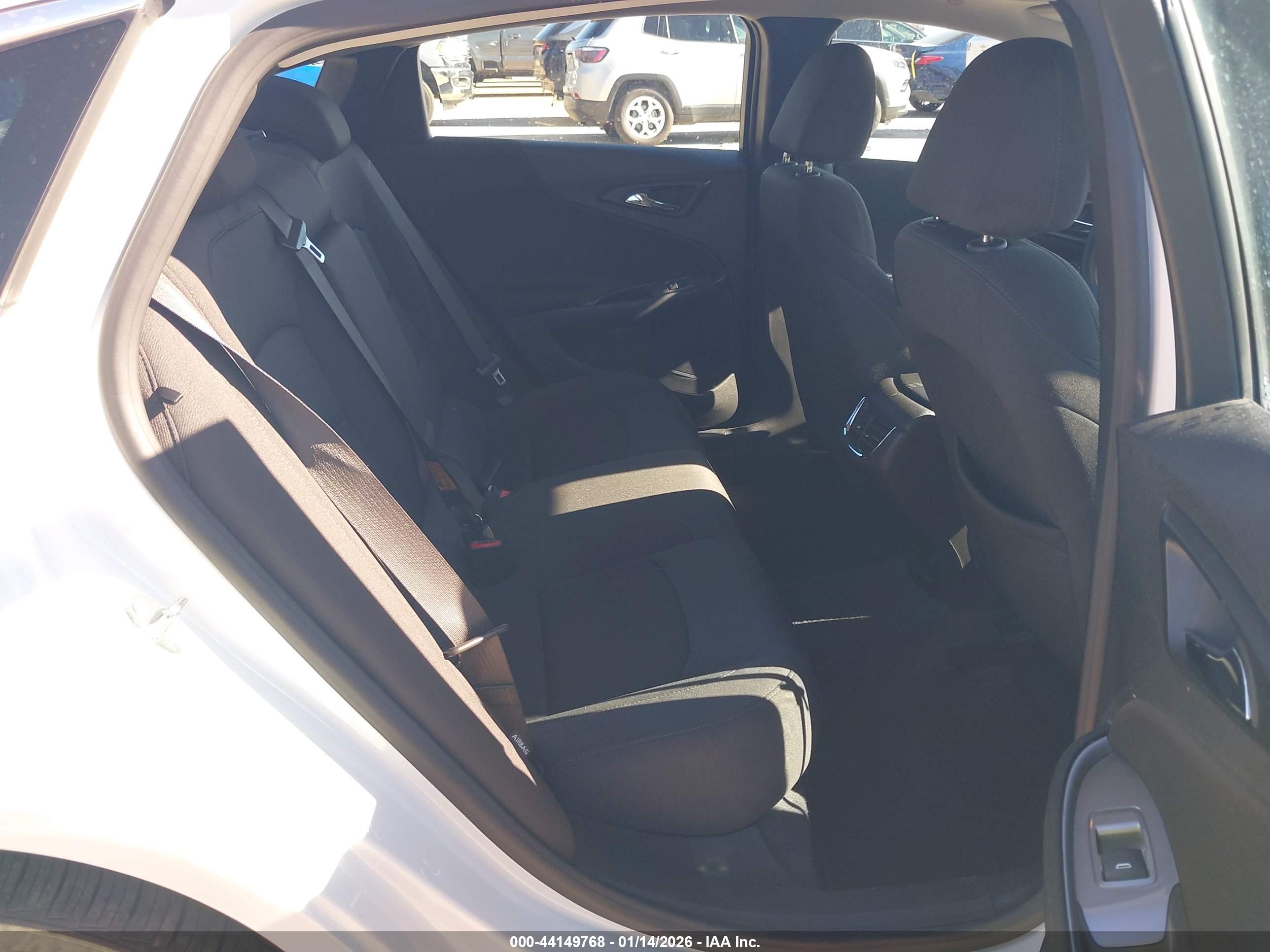 CHEVROLET MALIBU image 8