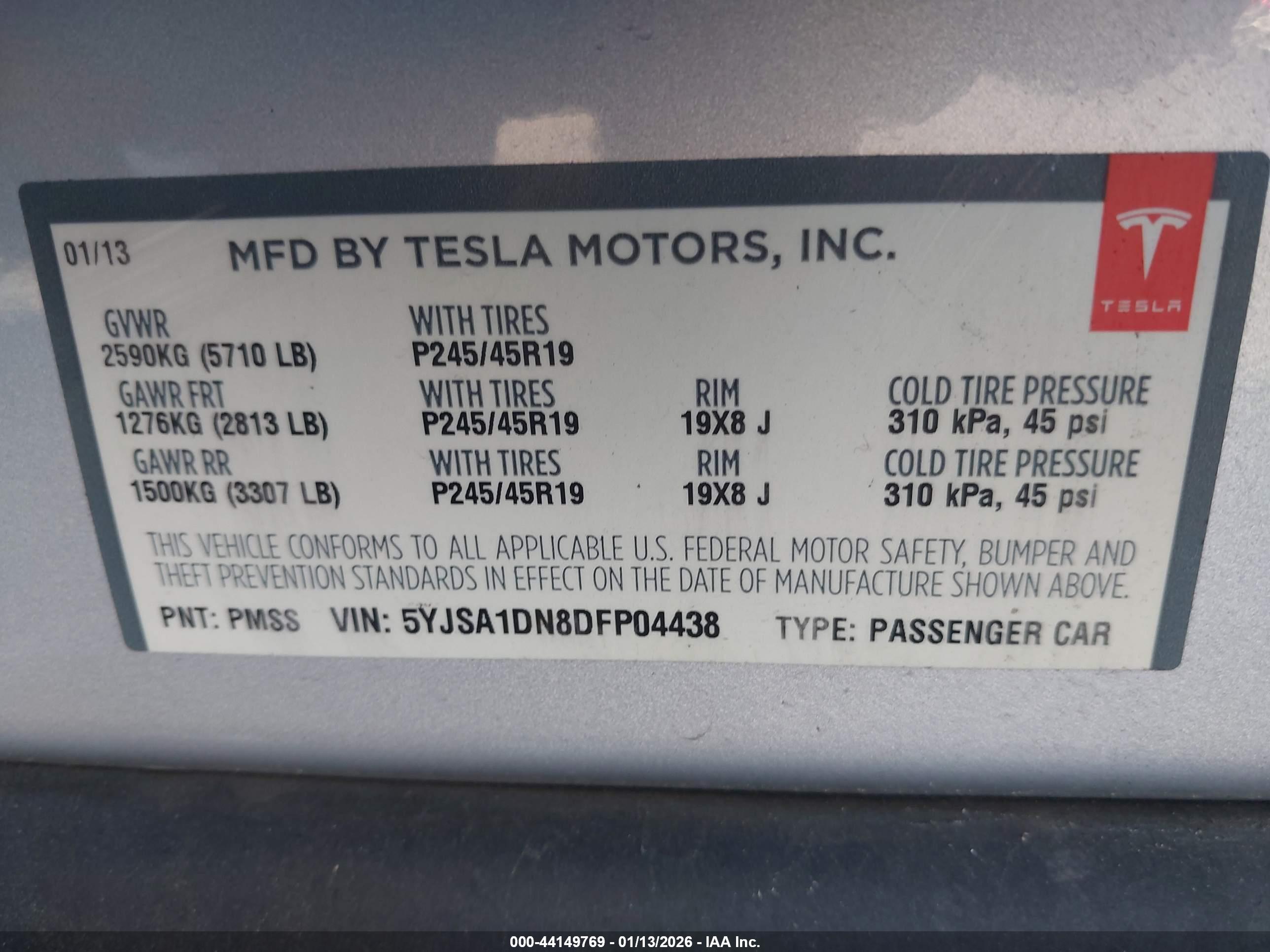 TESLA MODEL image 9