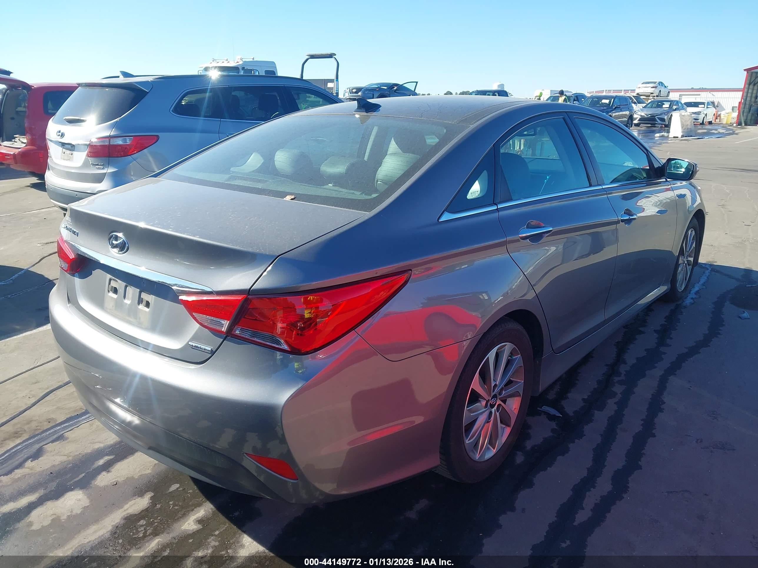 HYUNDAI SONATA image 4